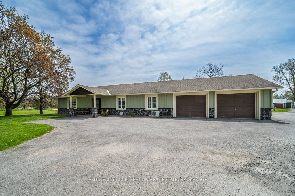 8738 County Road 2 Property Photo 1