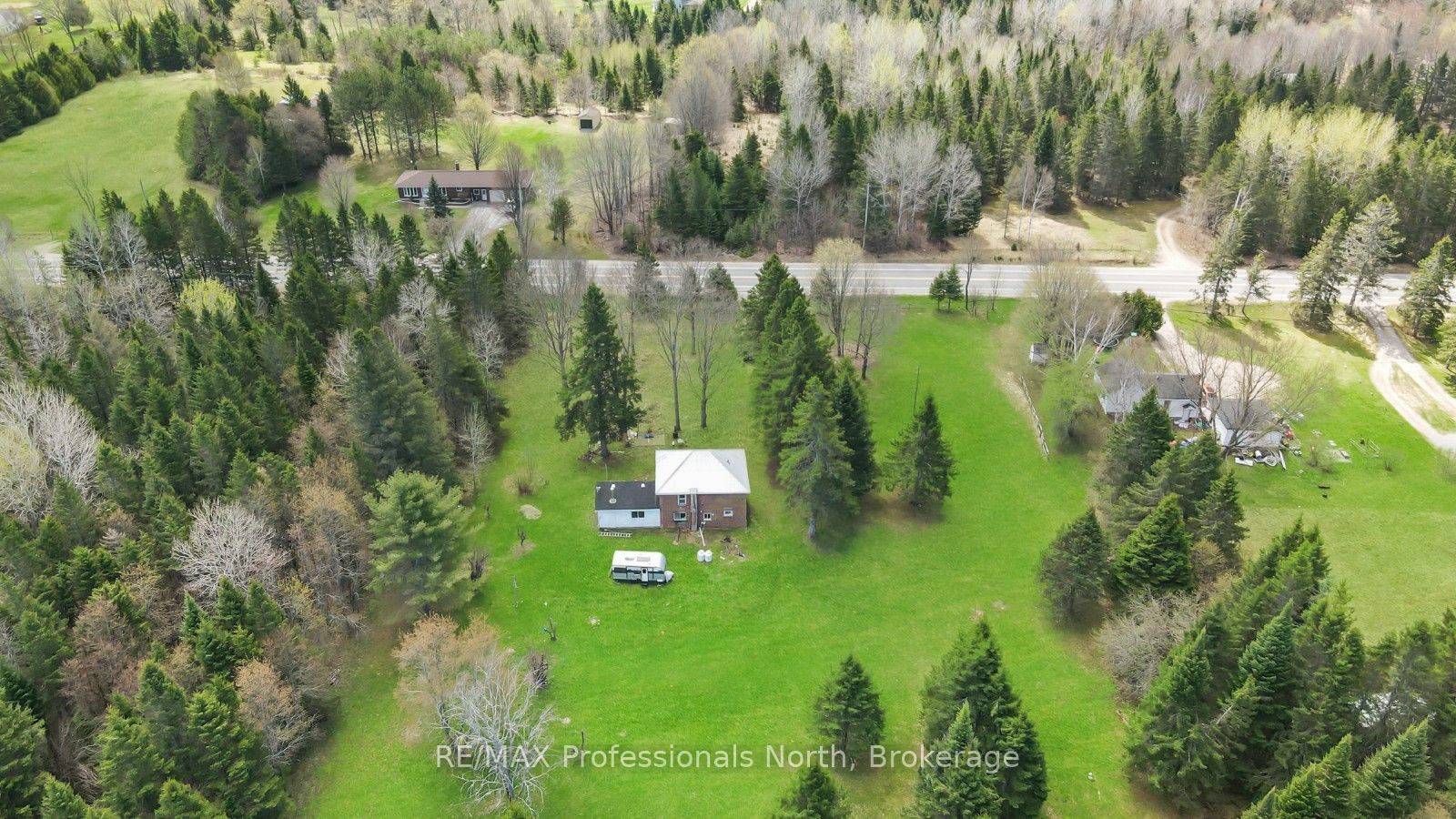 18917 Highway 118 Property Photo