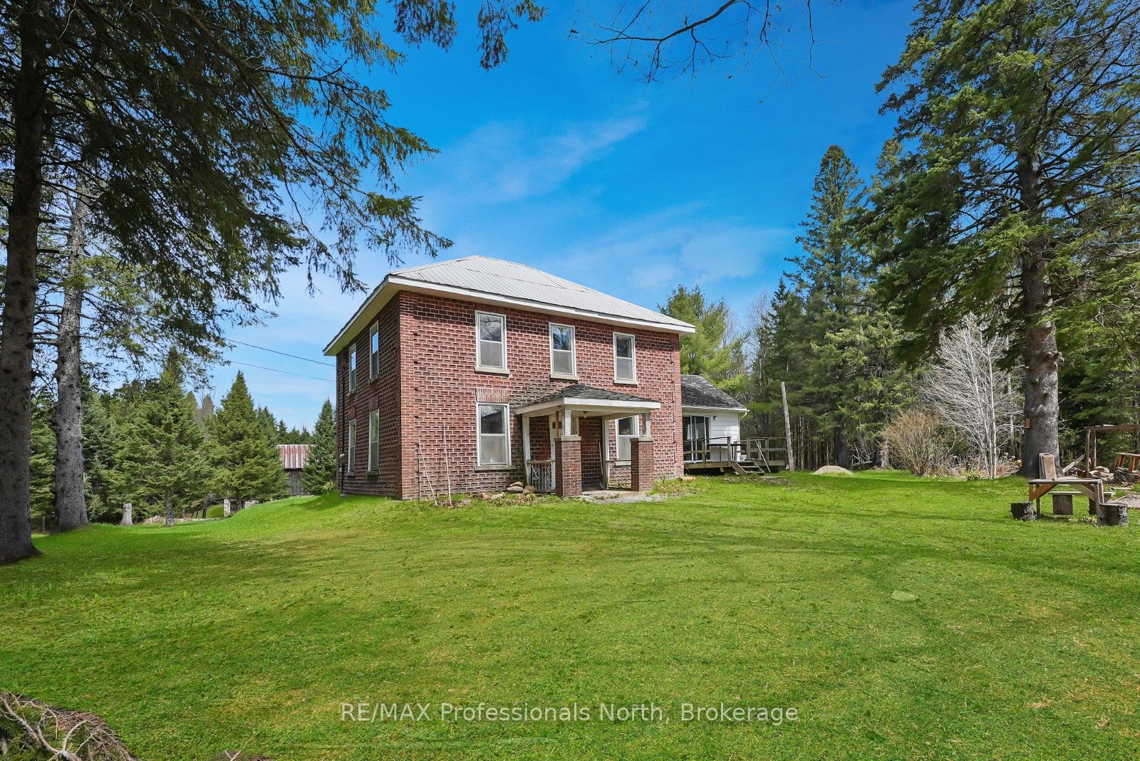 18917 Highway 118 N/a Property Photo 2