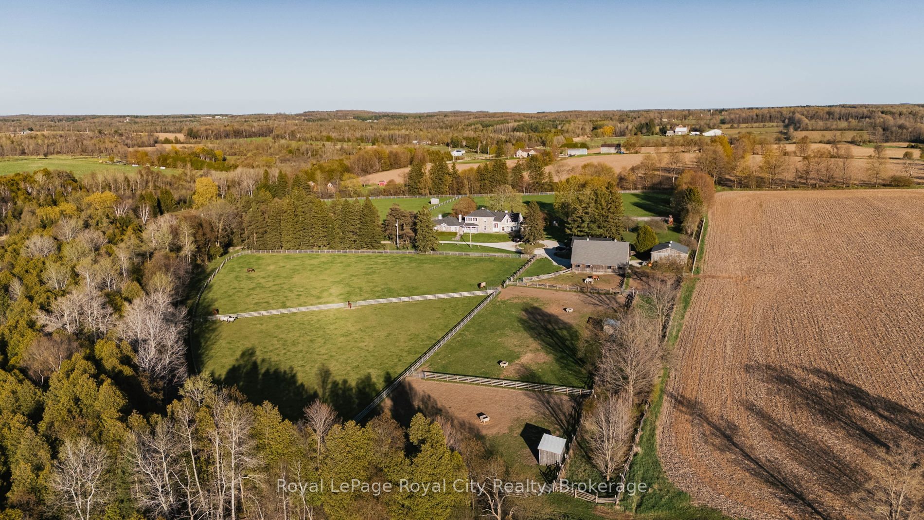 5228 First Line Property Photo