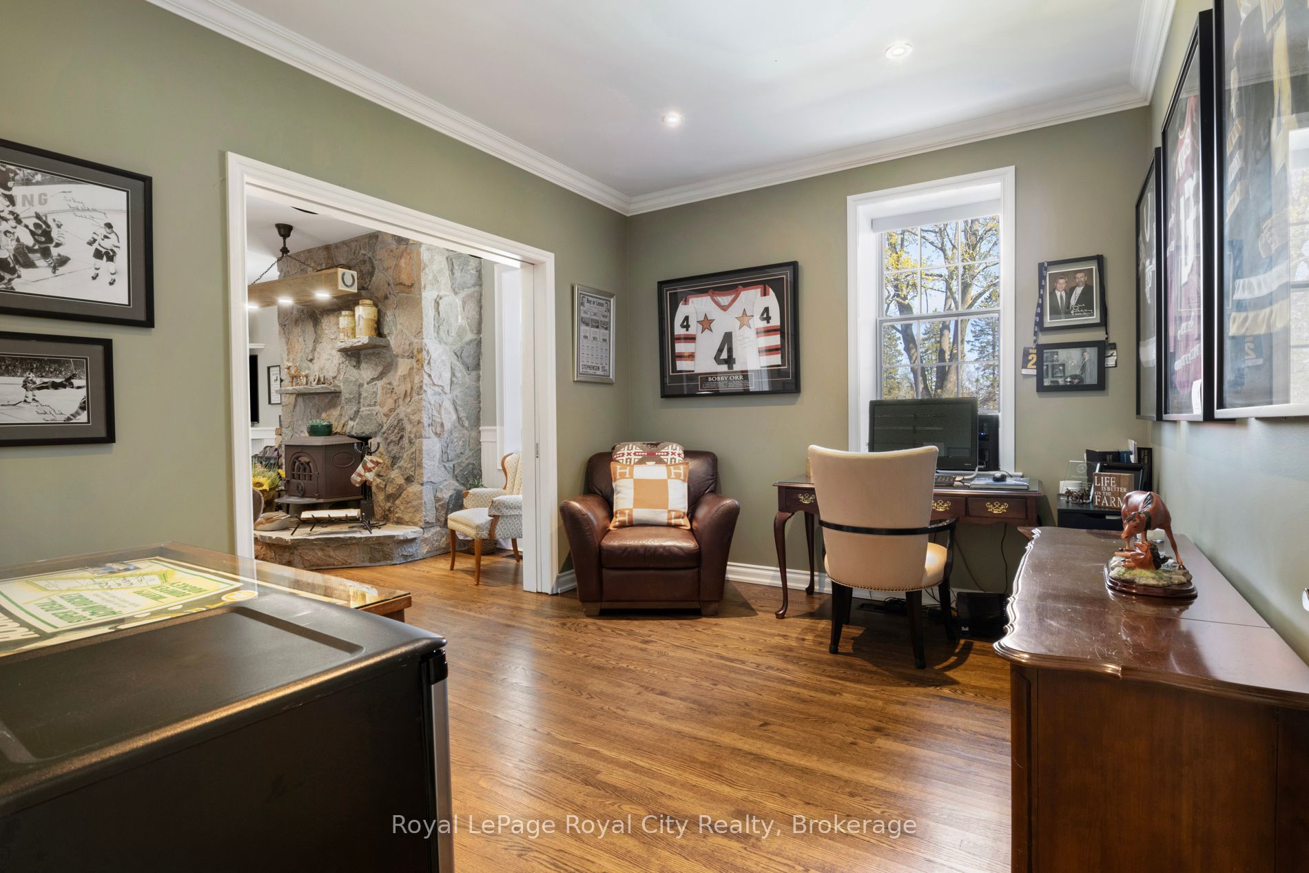 5228 First Line Property Photo 17