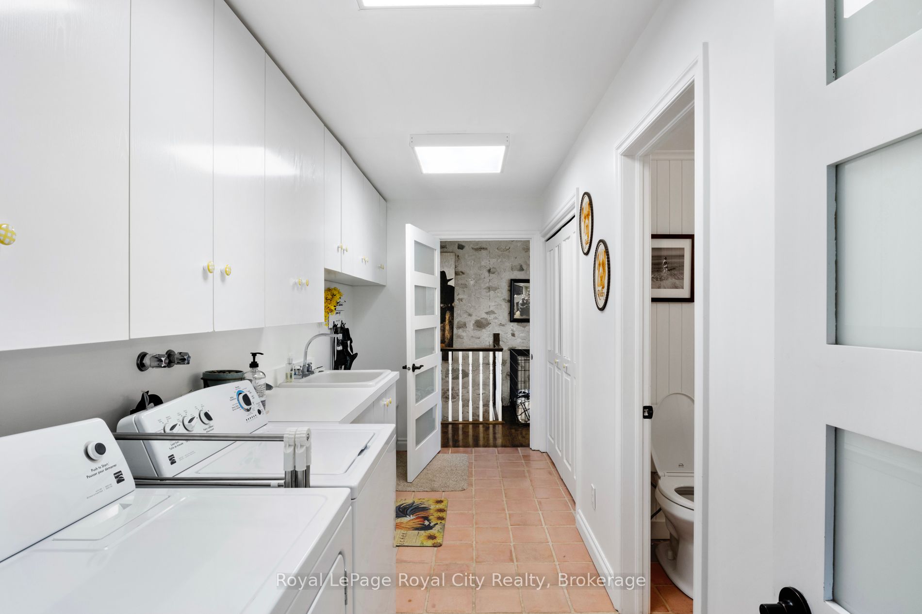 5228 First Line Property Photo 19