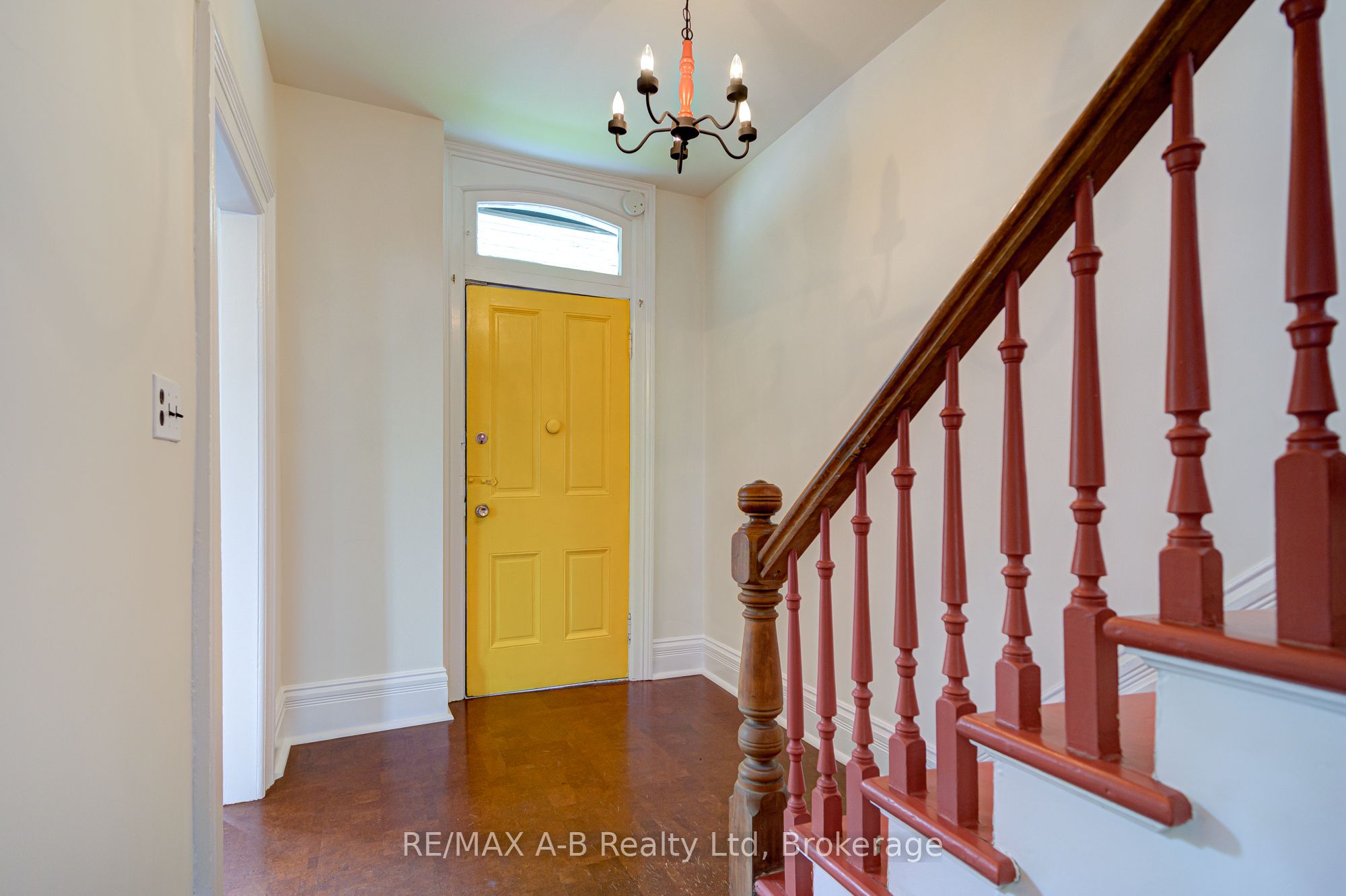 258 Douro Street Property Photo 19