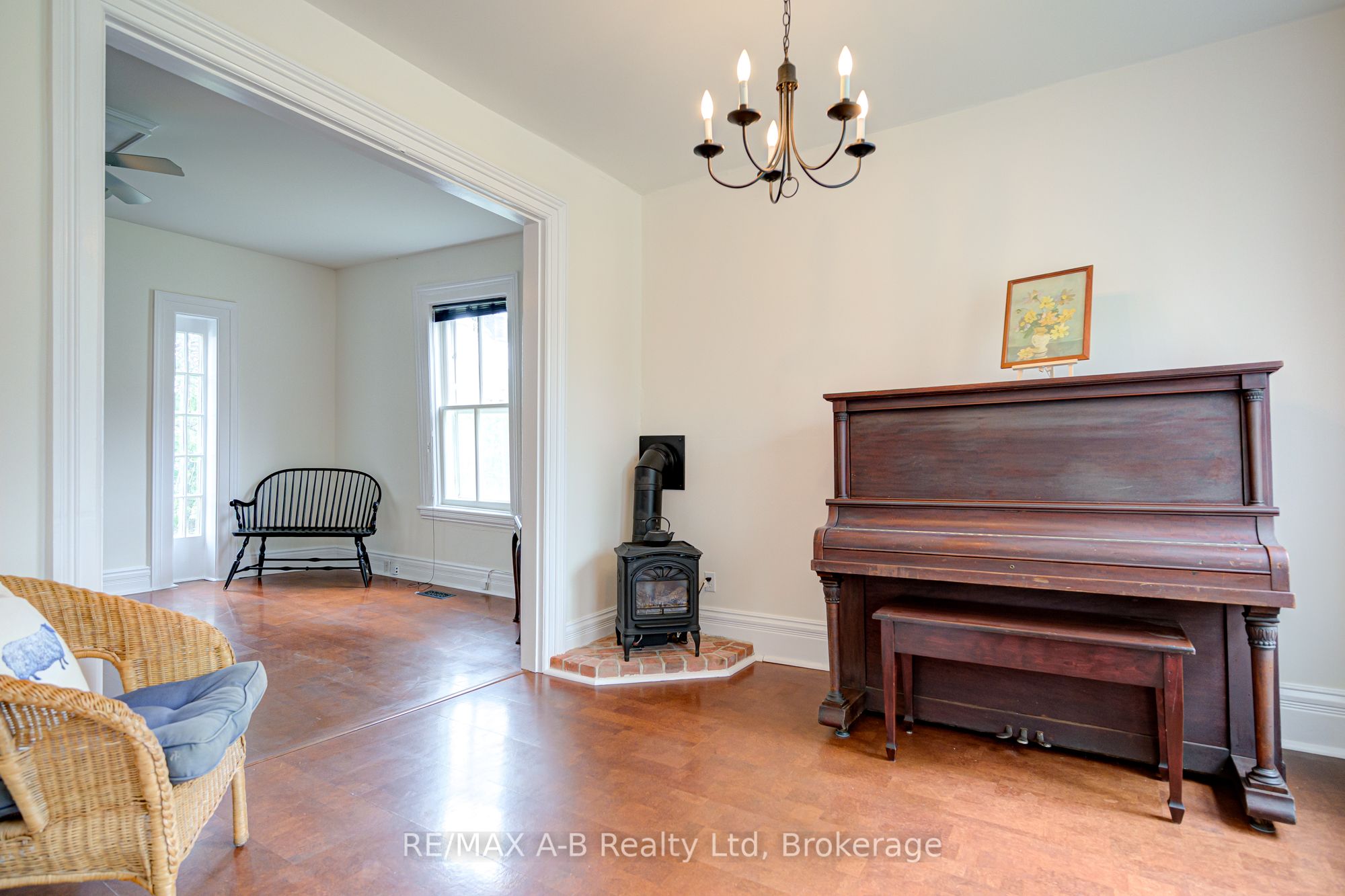 258 Douro Street Property Photo 22