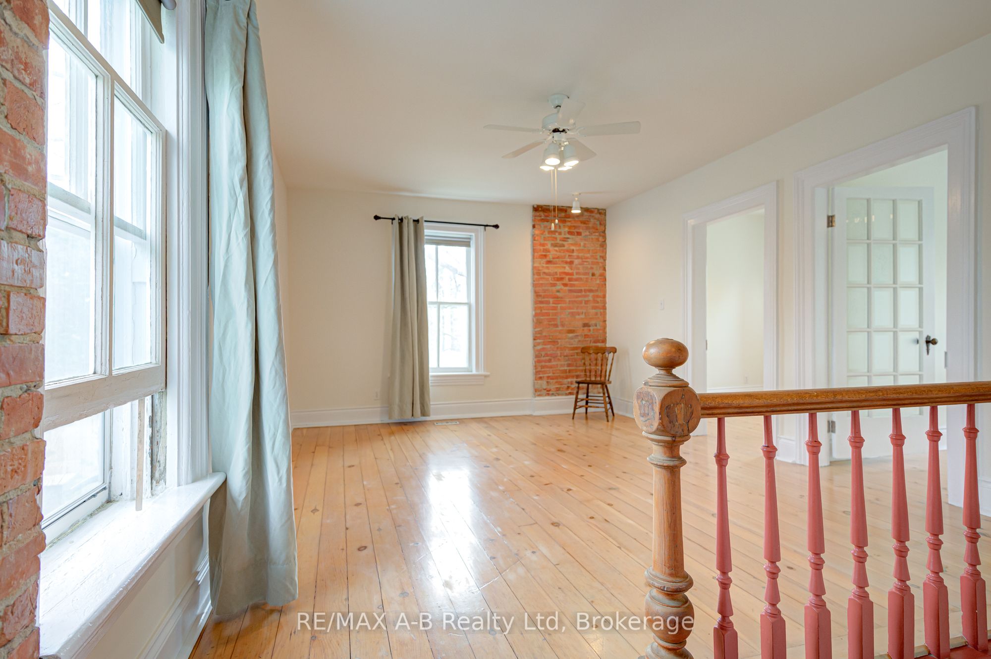 258 Douro Street Property Photo 31
