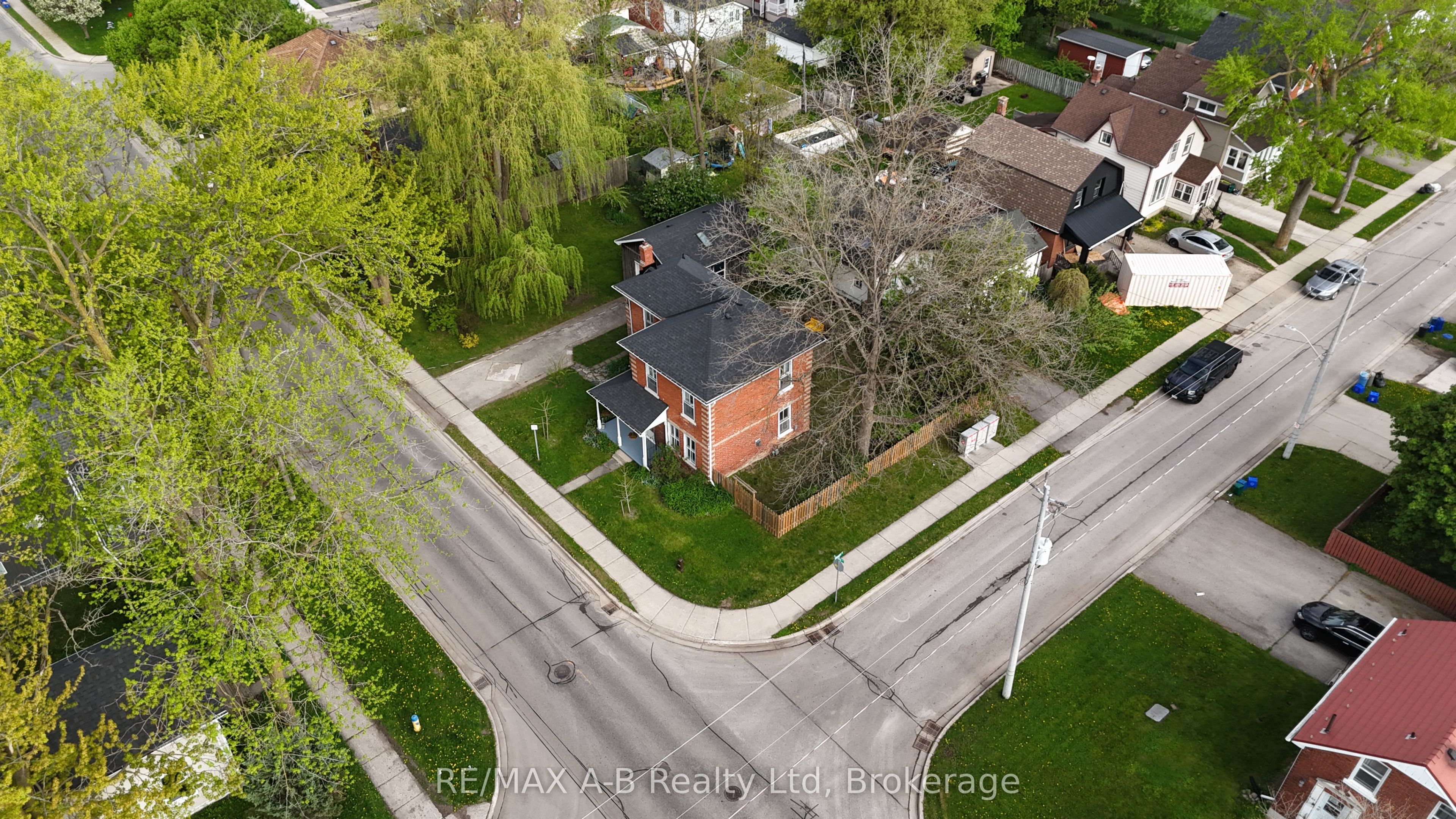 258 Douro Street Property Photo 46
