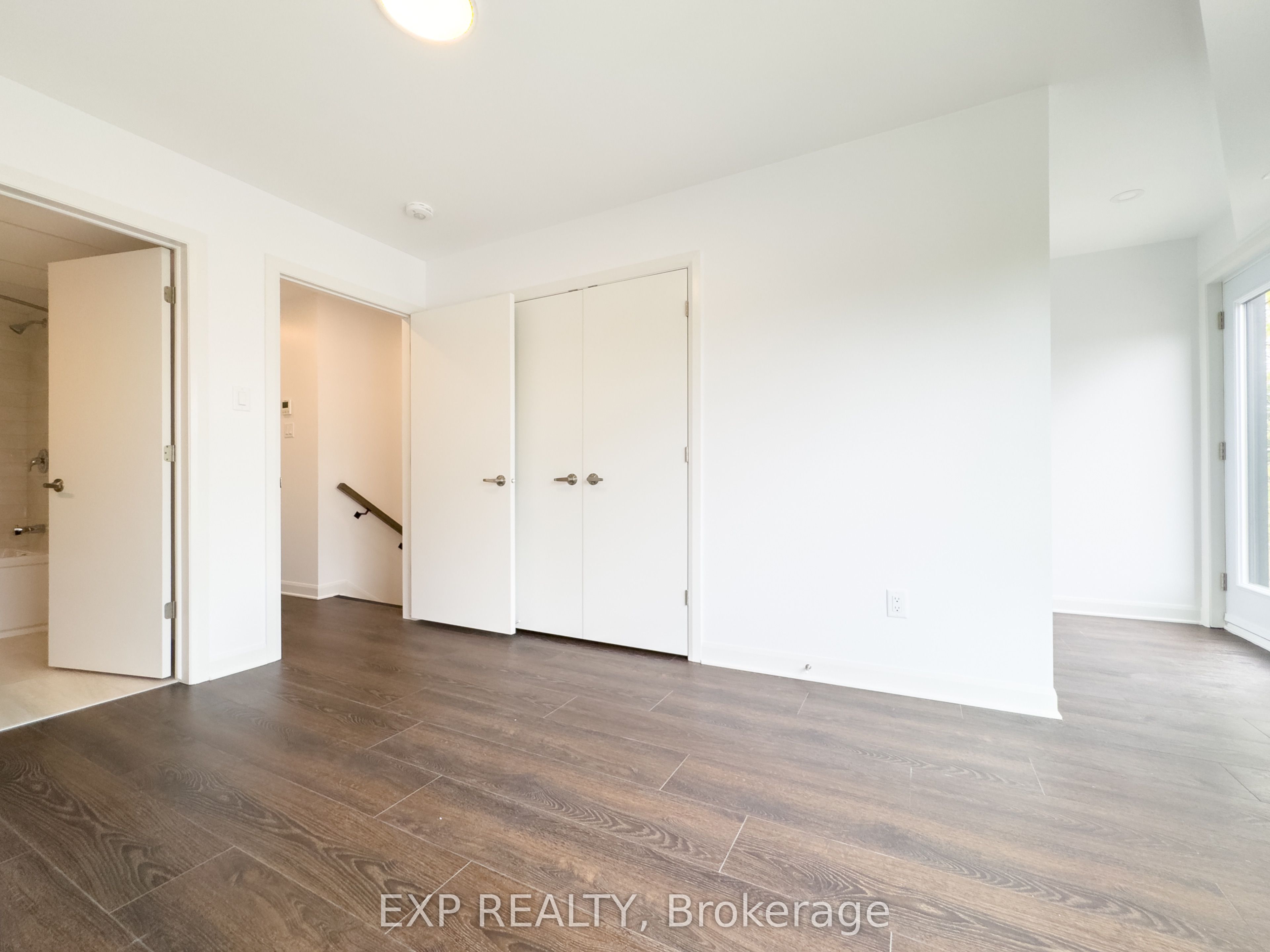 #a - 25 Fair Oaks Crescent Property Photo 22