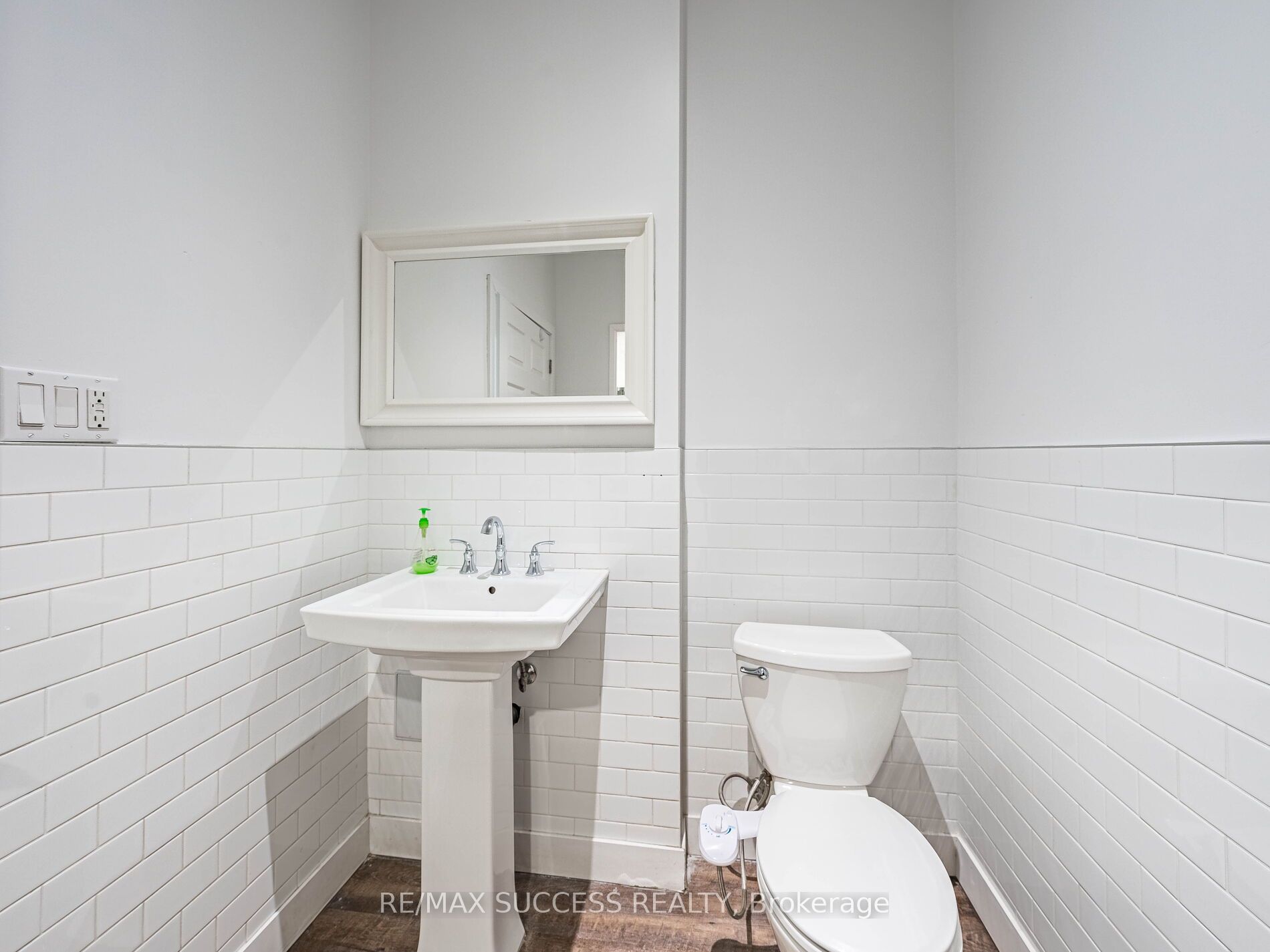299 Ottawa Street Property Photo 13