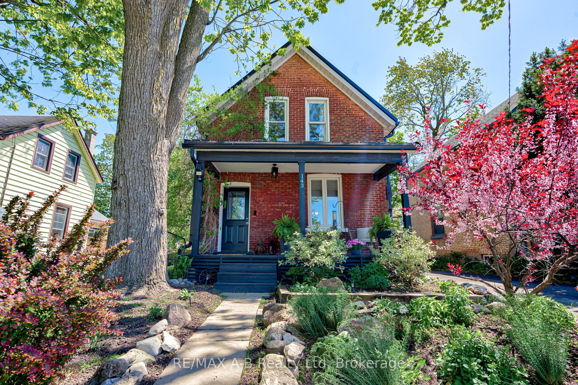 143 Bay Street Property Photo