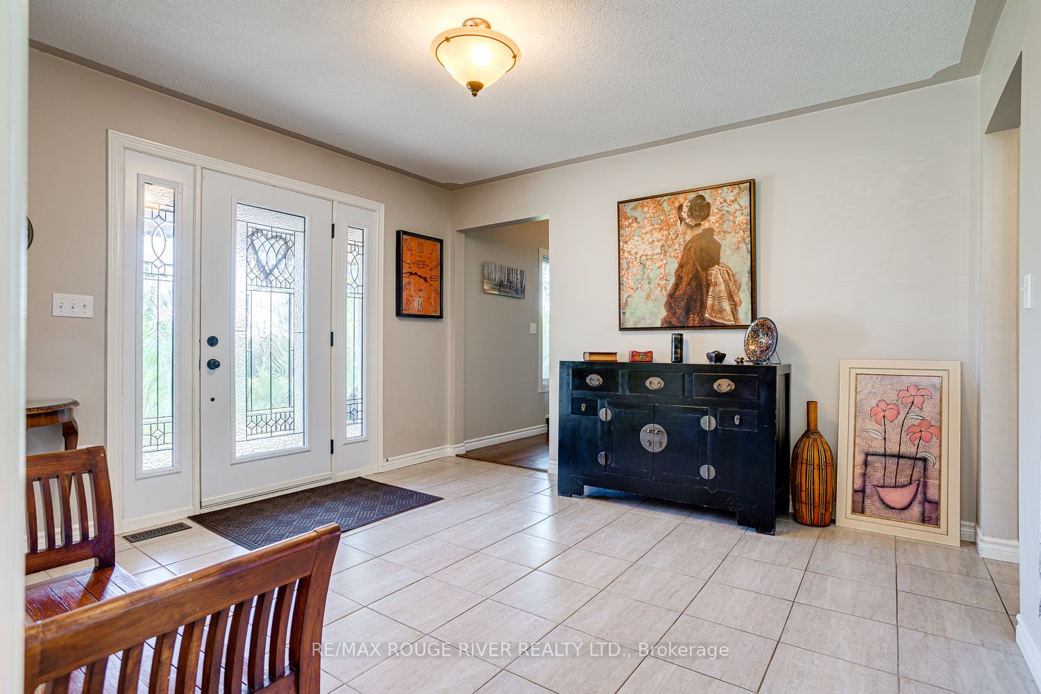 10 Lakeview Heights Property Photo 11