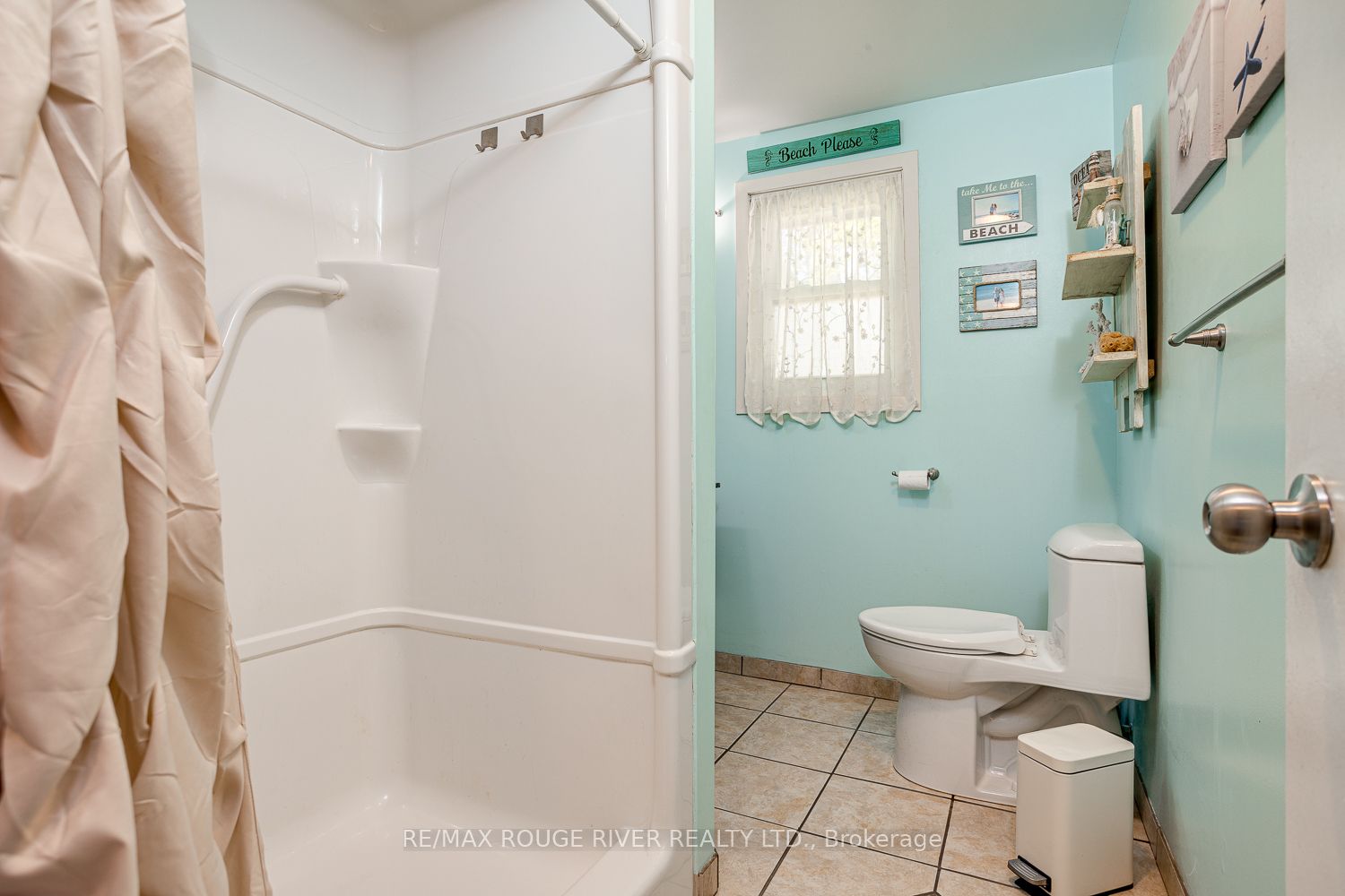 10 Lakeview Heights Property Photo 37