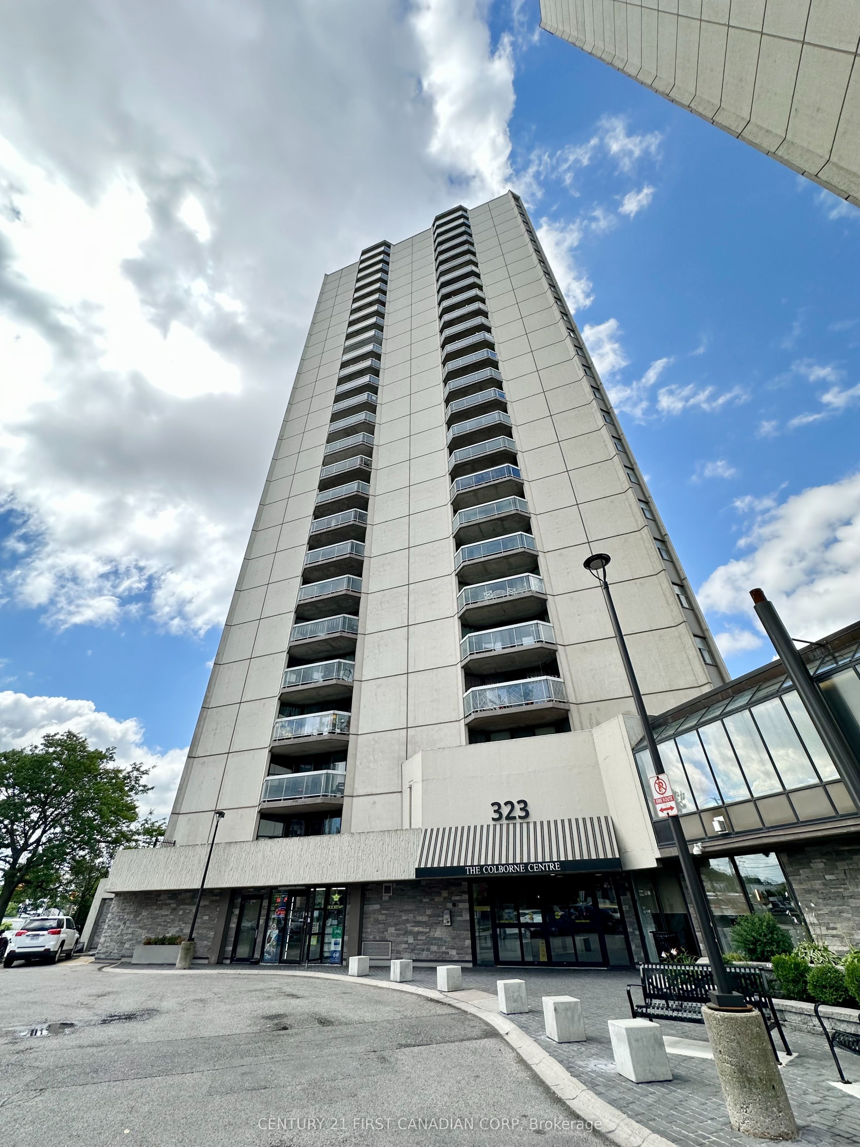 363 Colborne St Property Photo 1