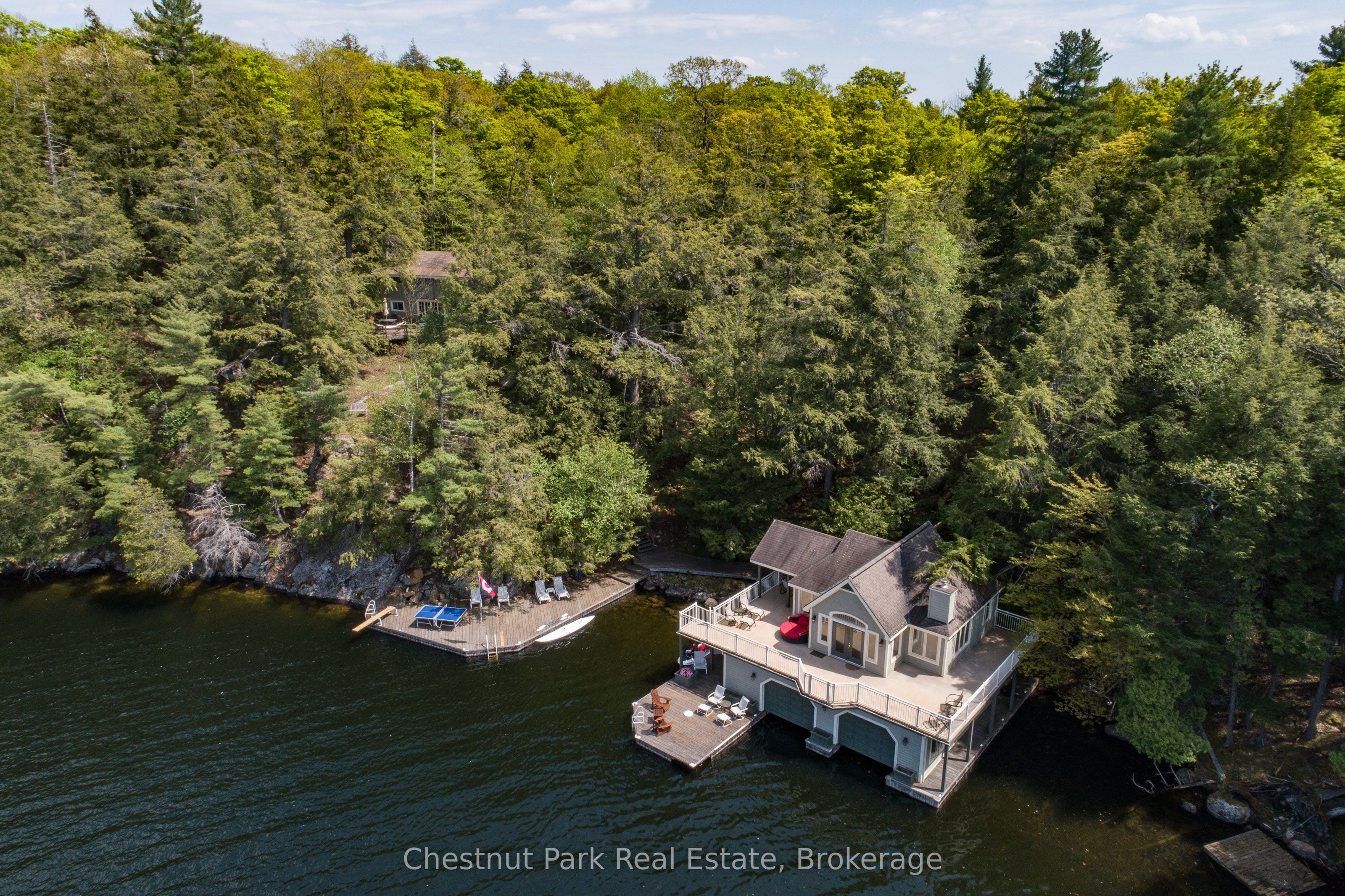 1022 Old Township Rd Property Photo