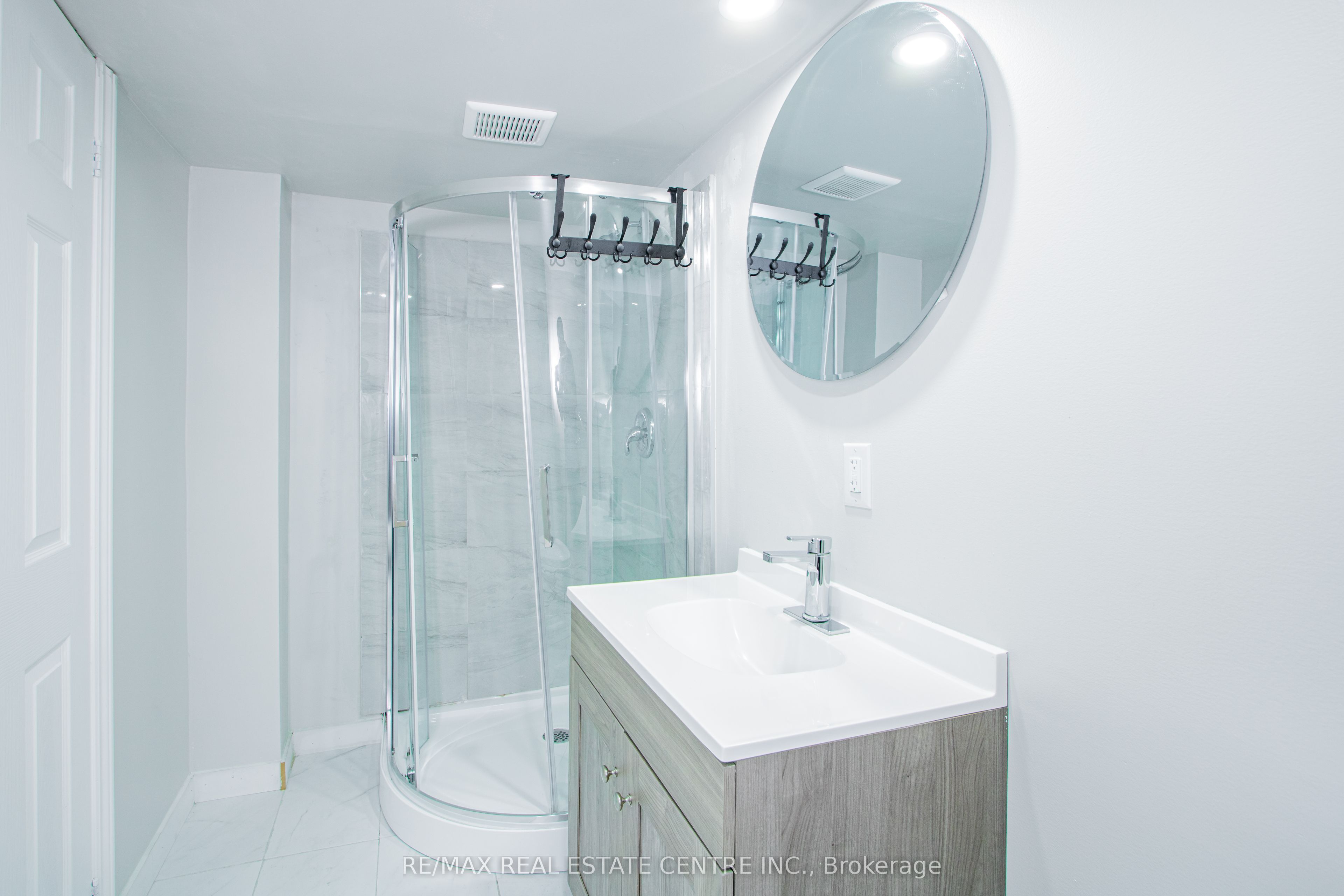 50 Ambleside Drive Property Photo 44