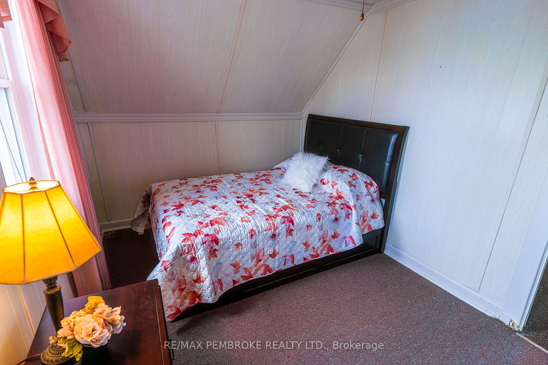 1110 Bronx Street Property Photo 21