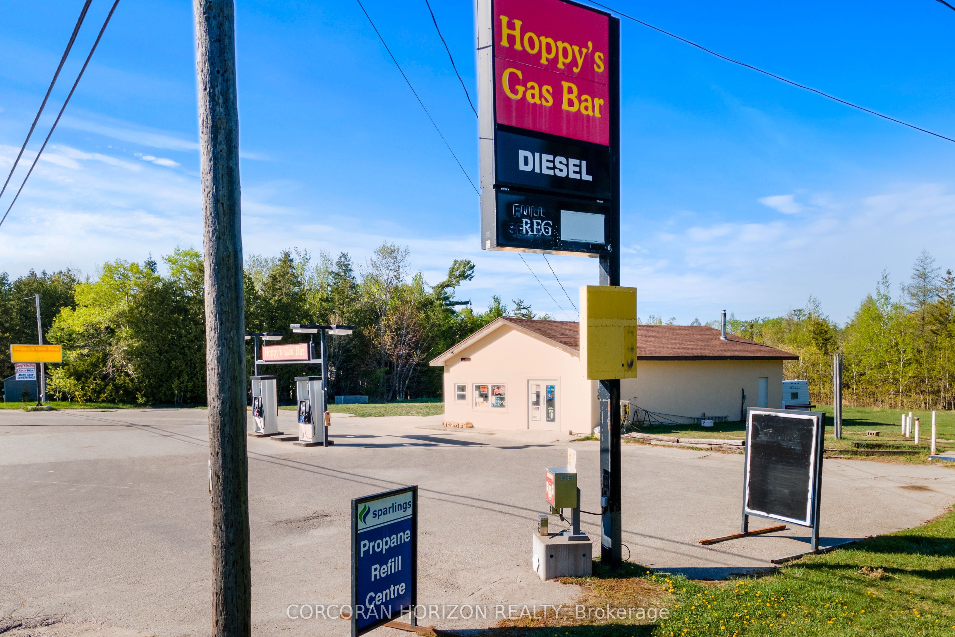 7384 Highway 6 Property Photo 4