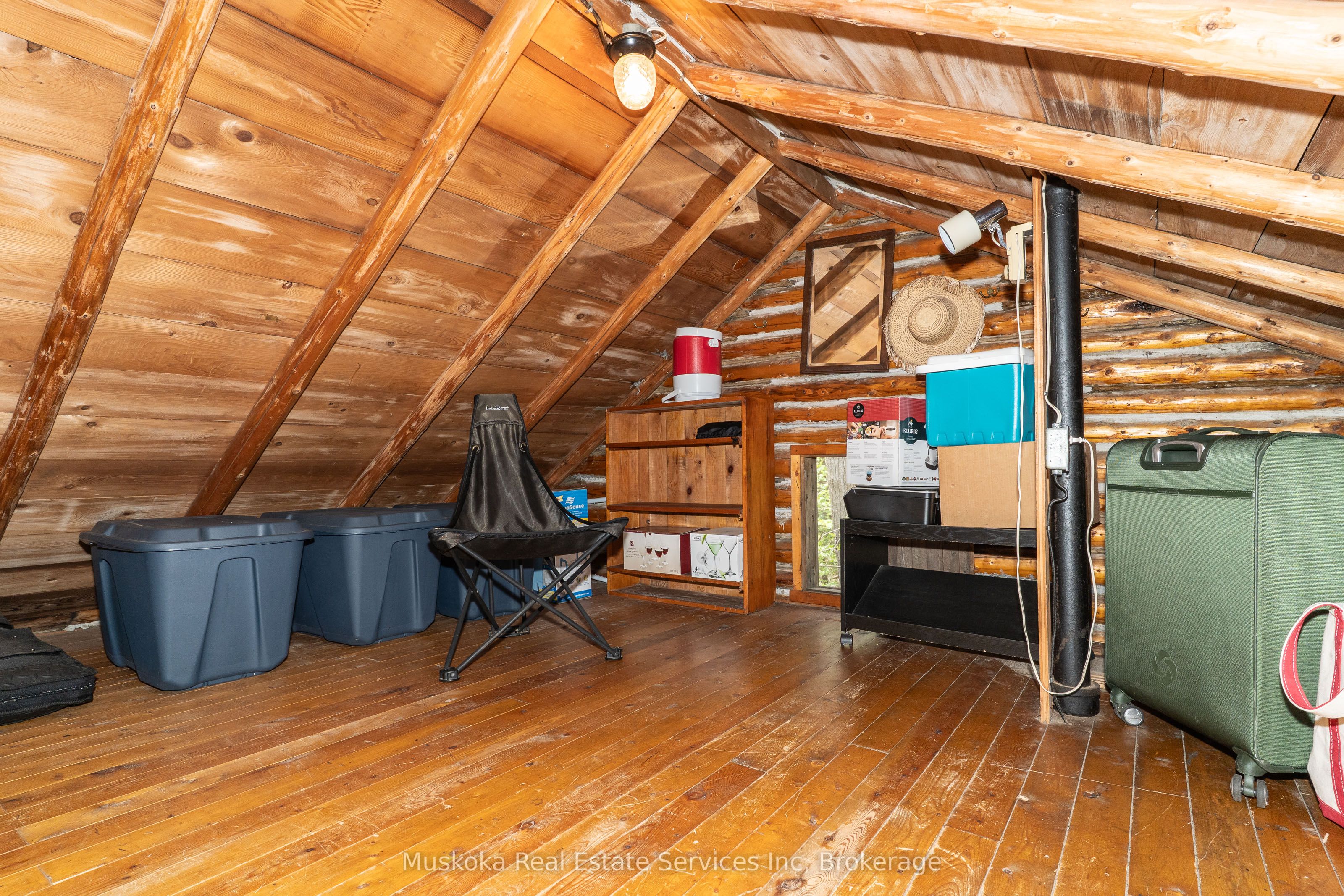 620 Kahshe Lake N/a Property Photo 10