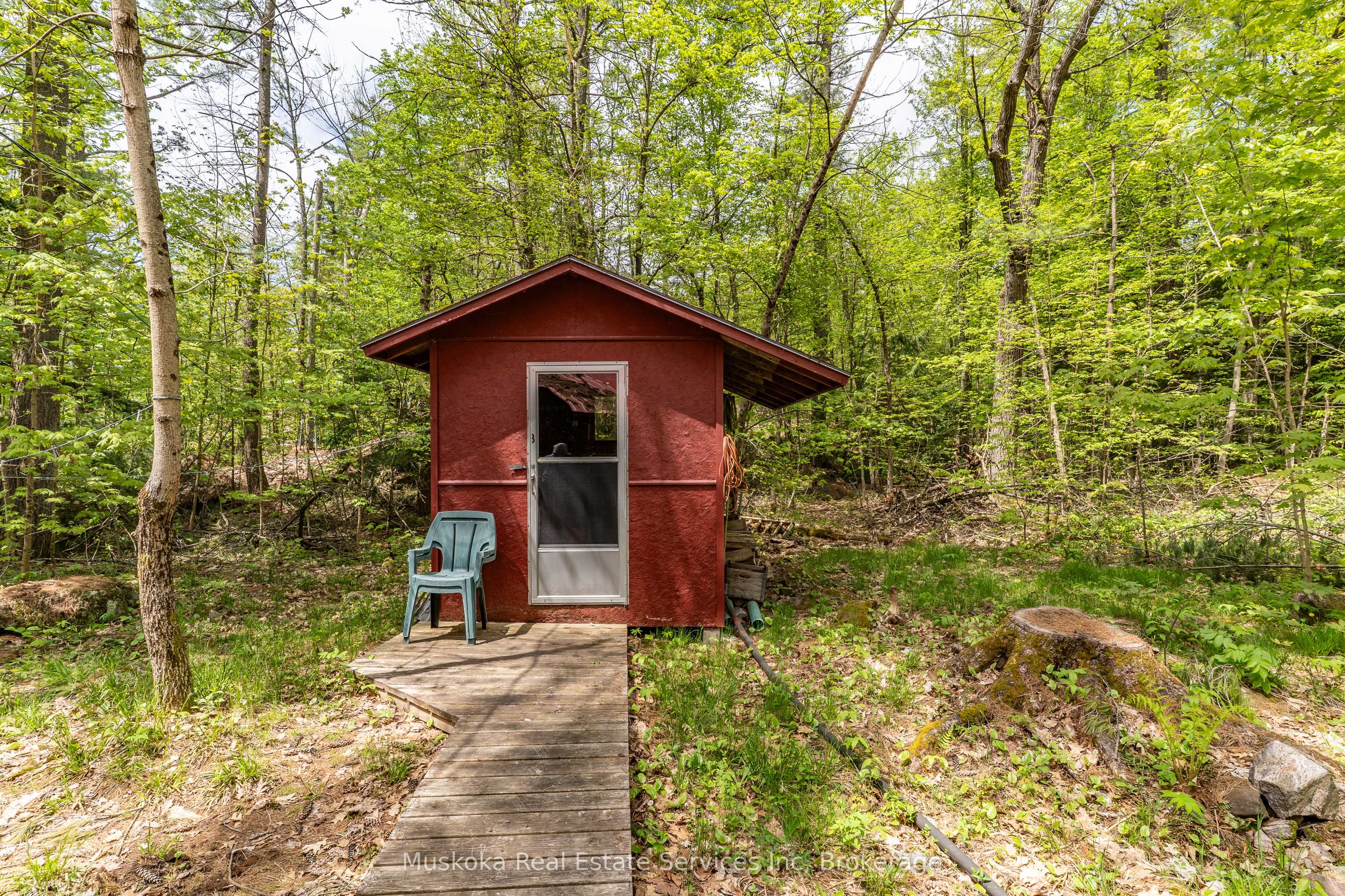 620 Kahshe Lake N/a Property Photo 33