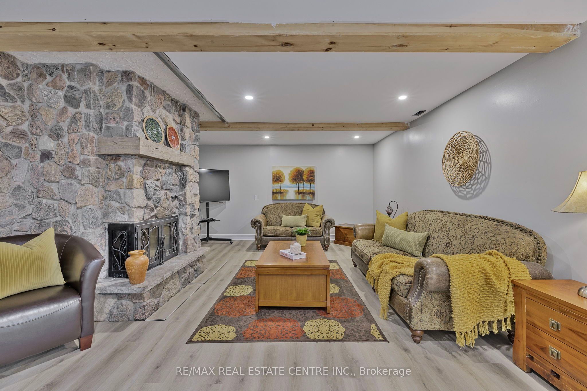 74019 24 - 25 Side Road Property Photo 38
