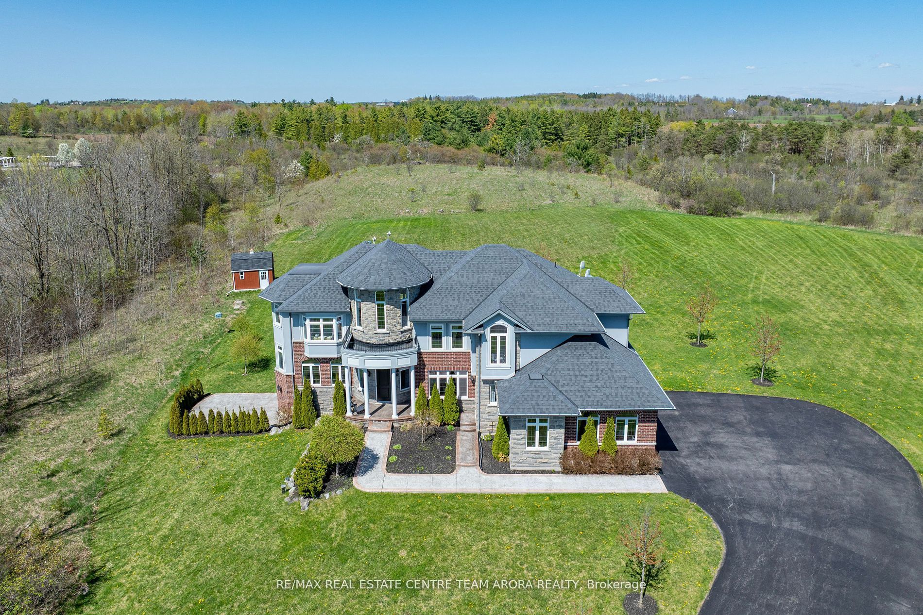 100 Chesswood Trl Property Photo 1