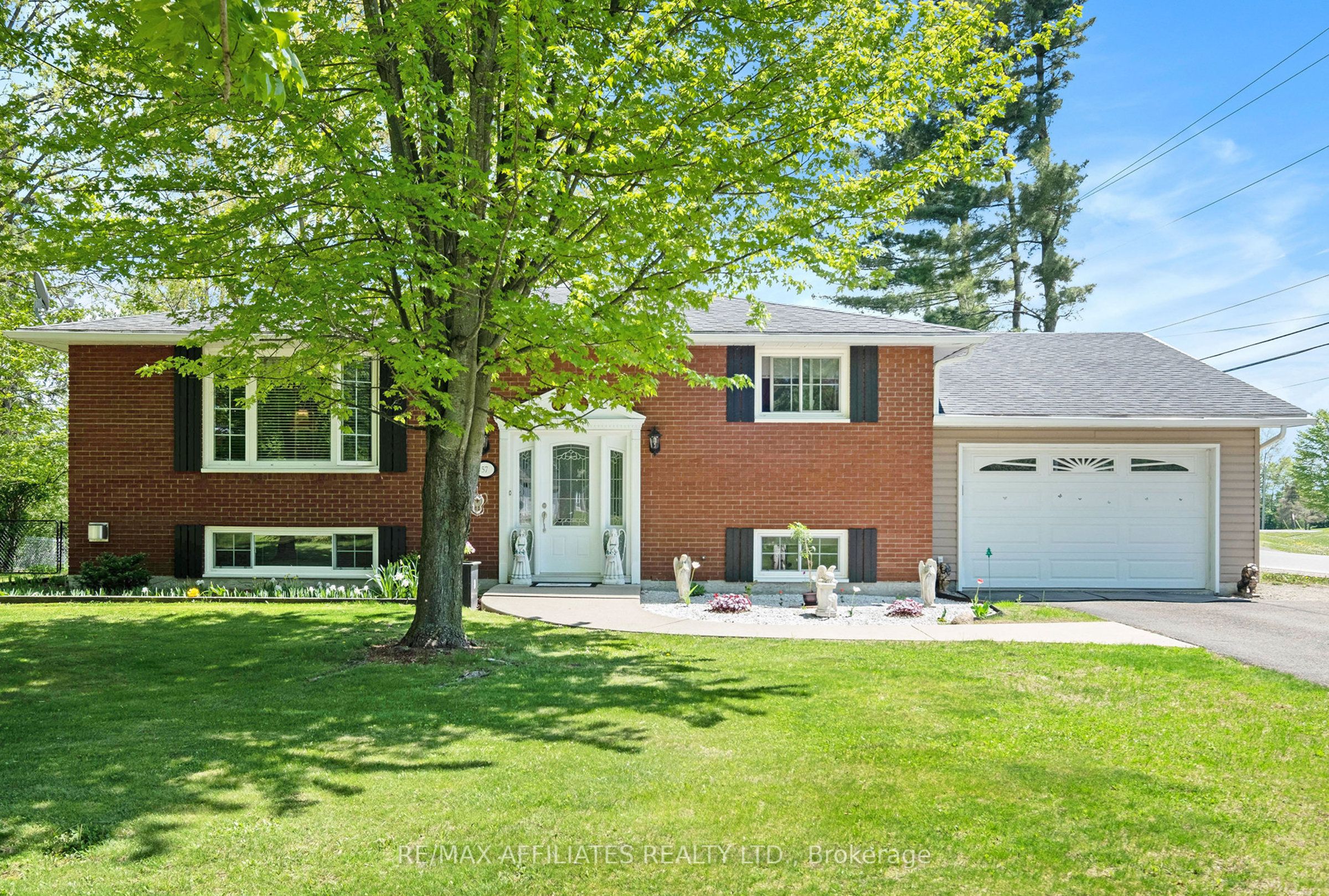 57 Golf Club Road Property Photo 1