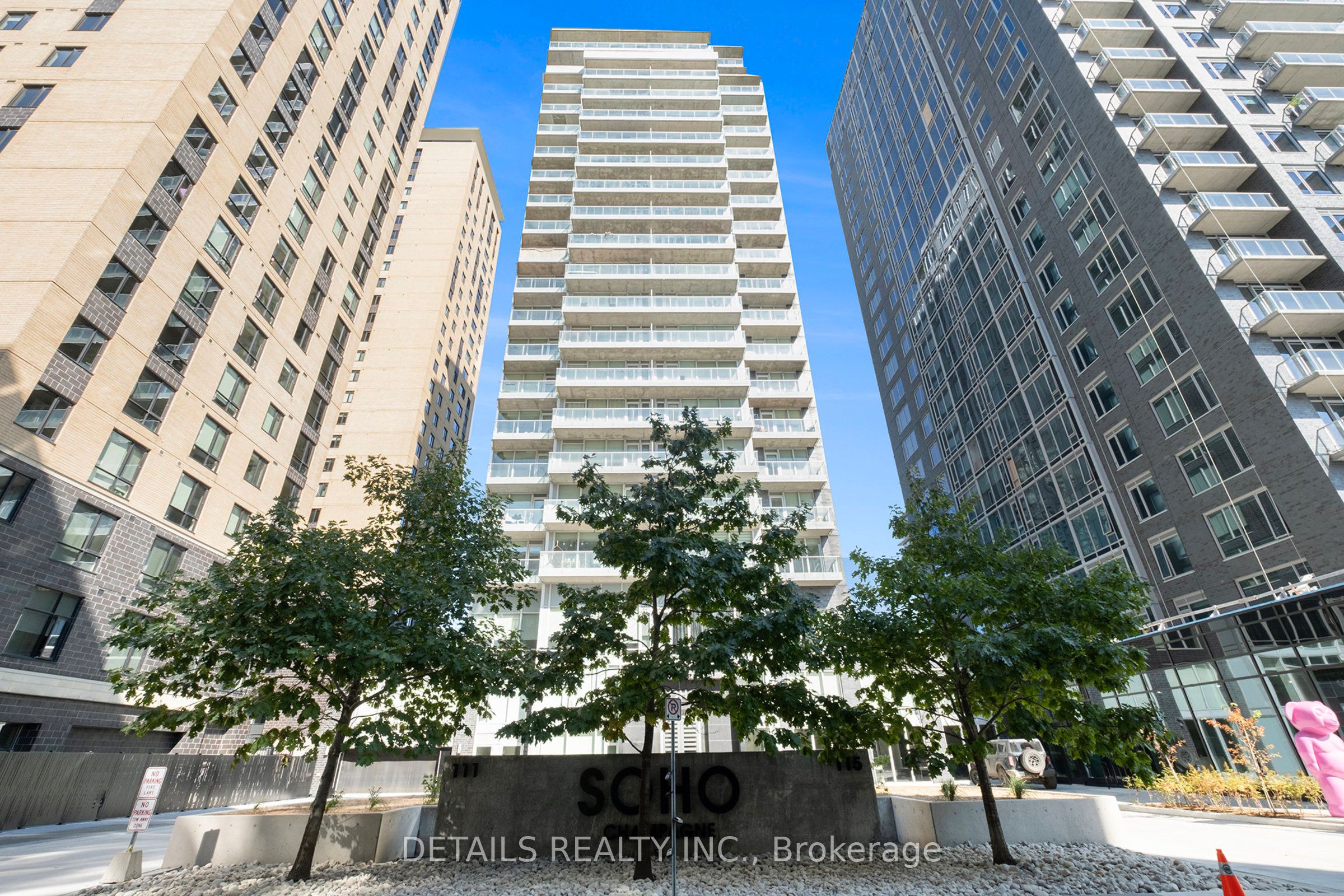 #1703 - 111 Champagne Avenue Property Photo