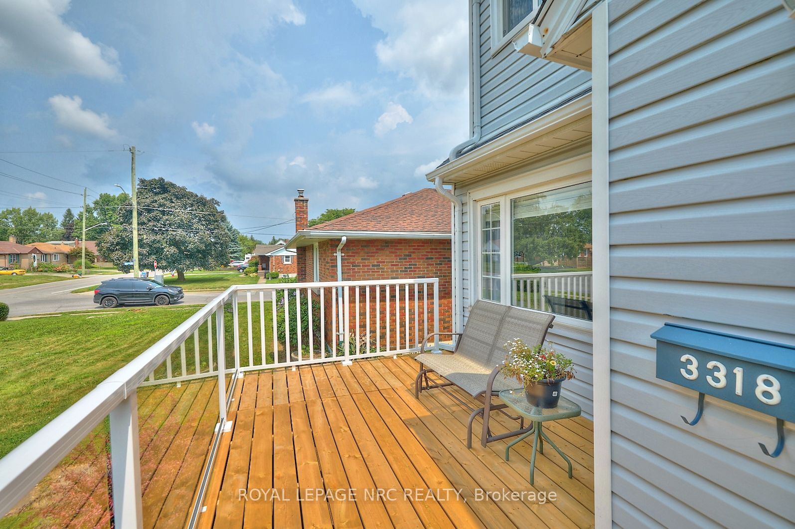 3318 Sinnicks Avenue Property Photo 16