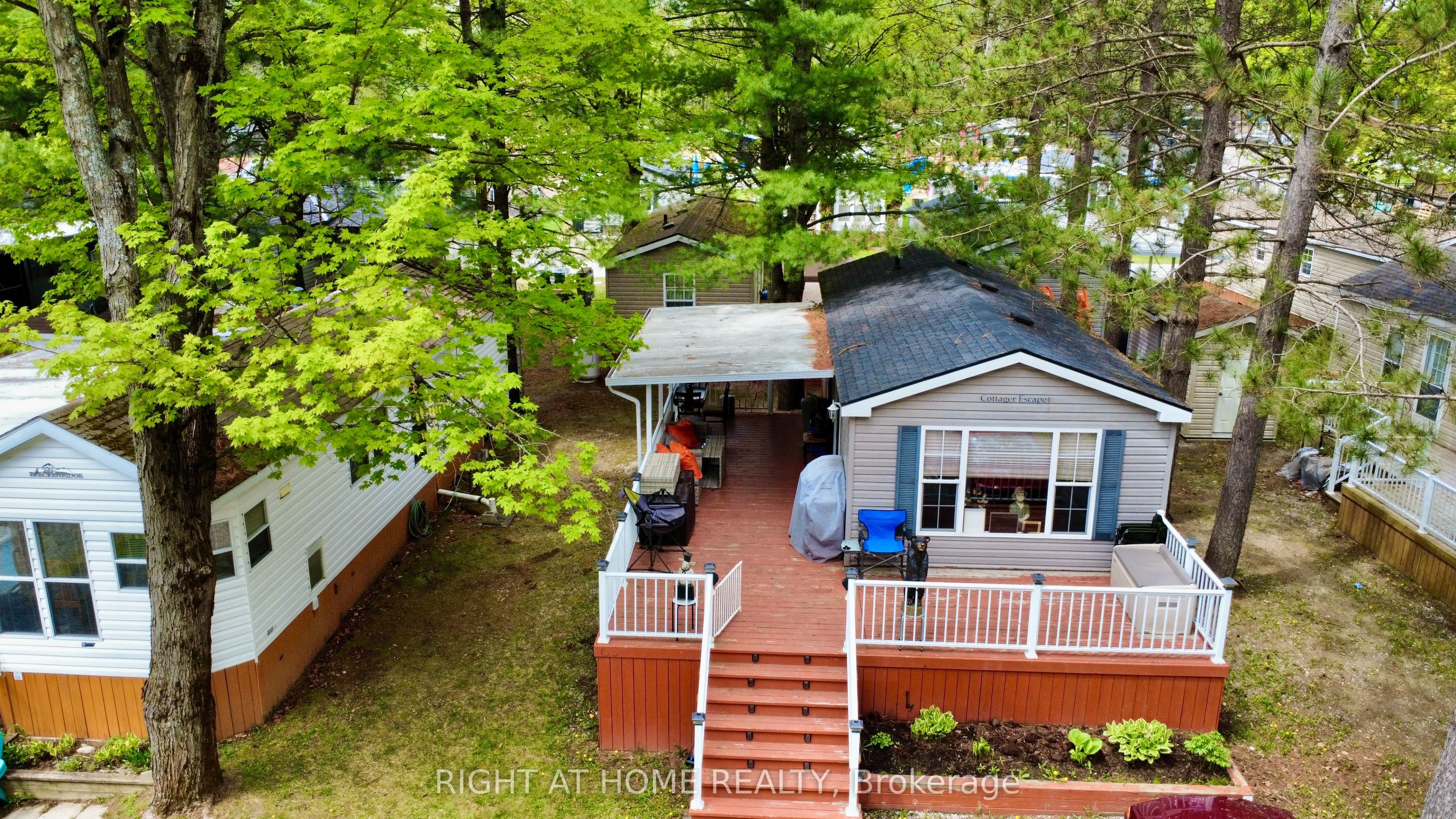 1082 Shamrock Marina Rd Property Photo