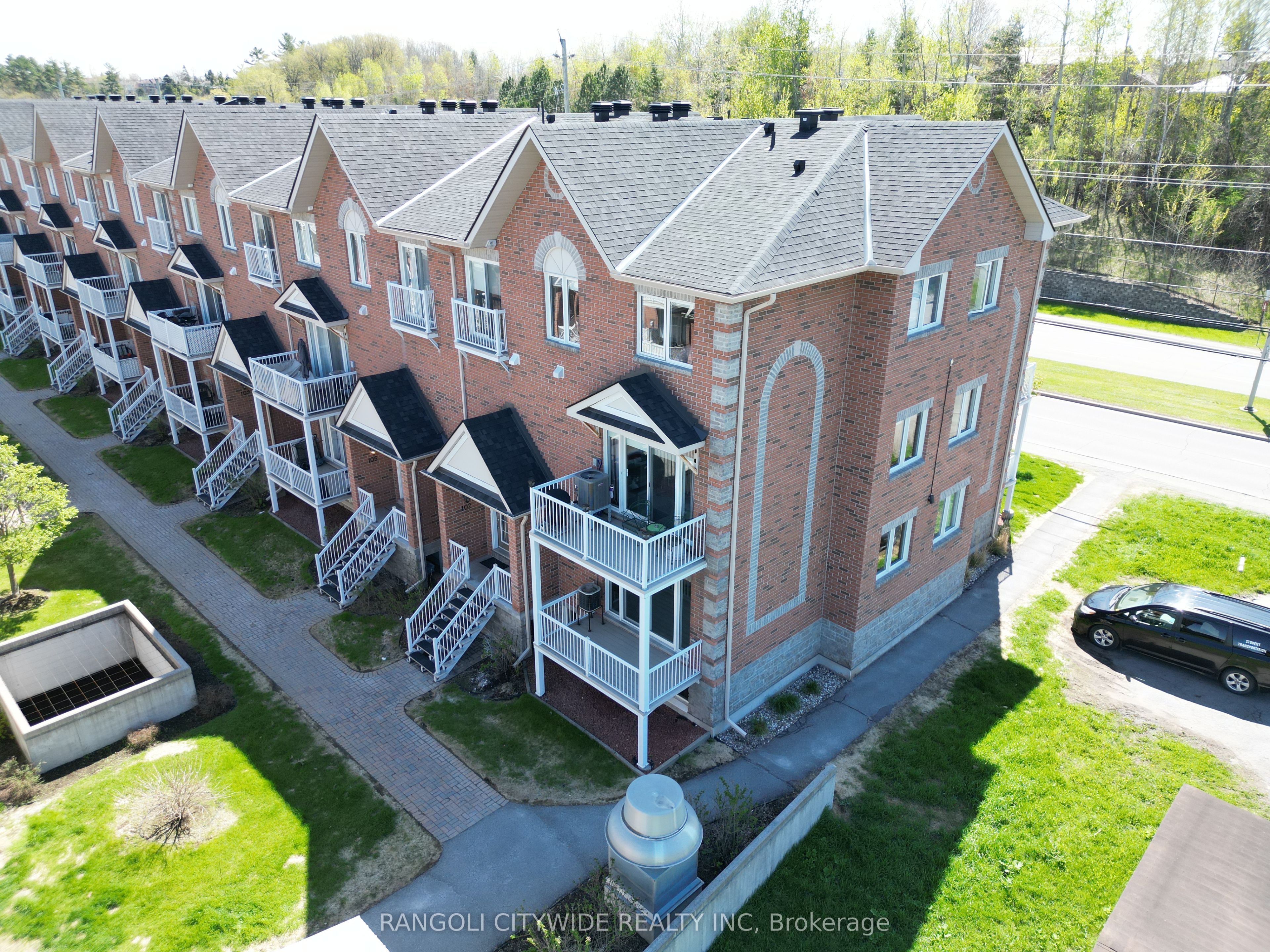 #101 - 3265 St Joseph Boulevard