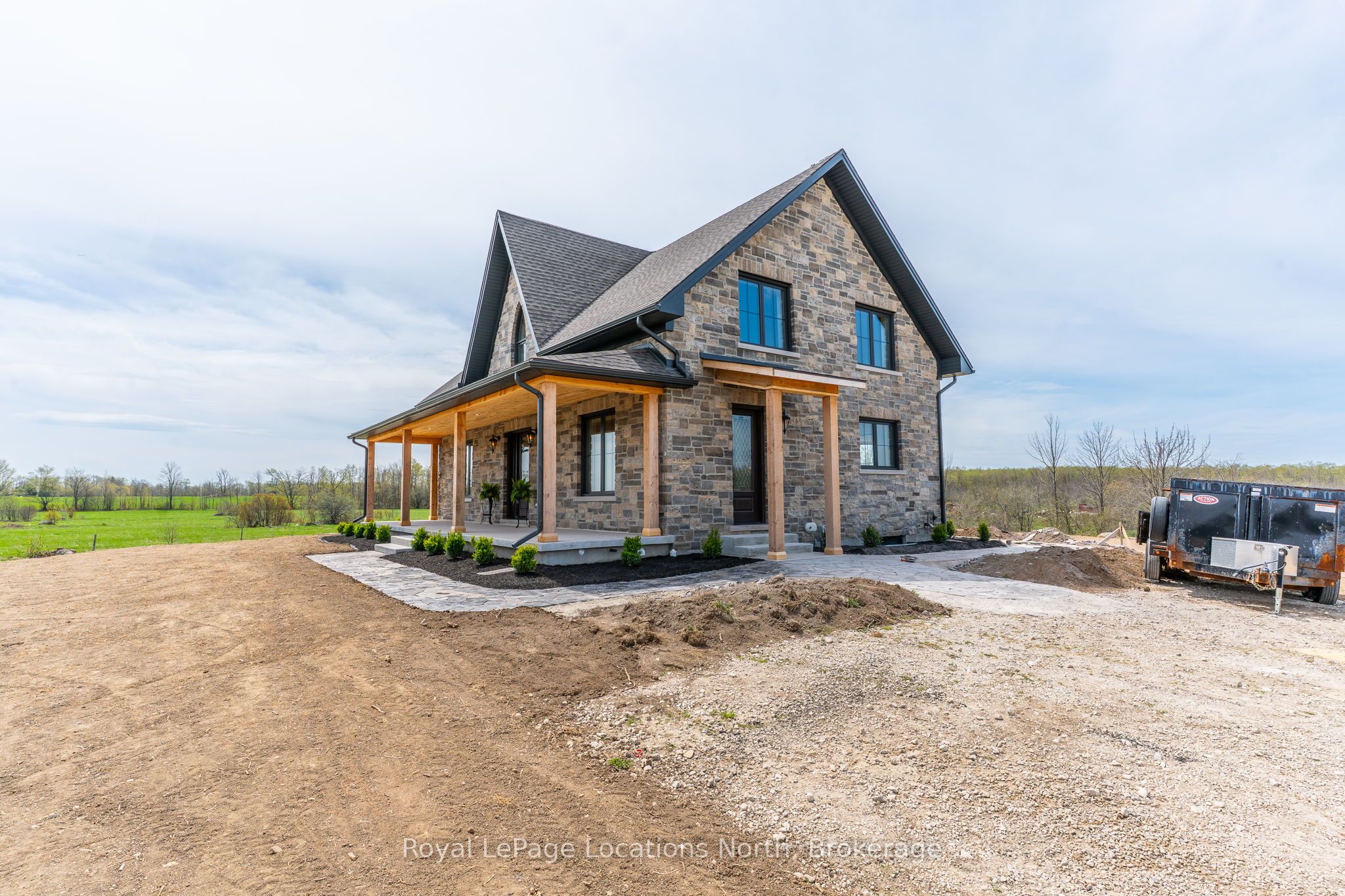 1037 Purple Valley Road Property Photo 4
