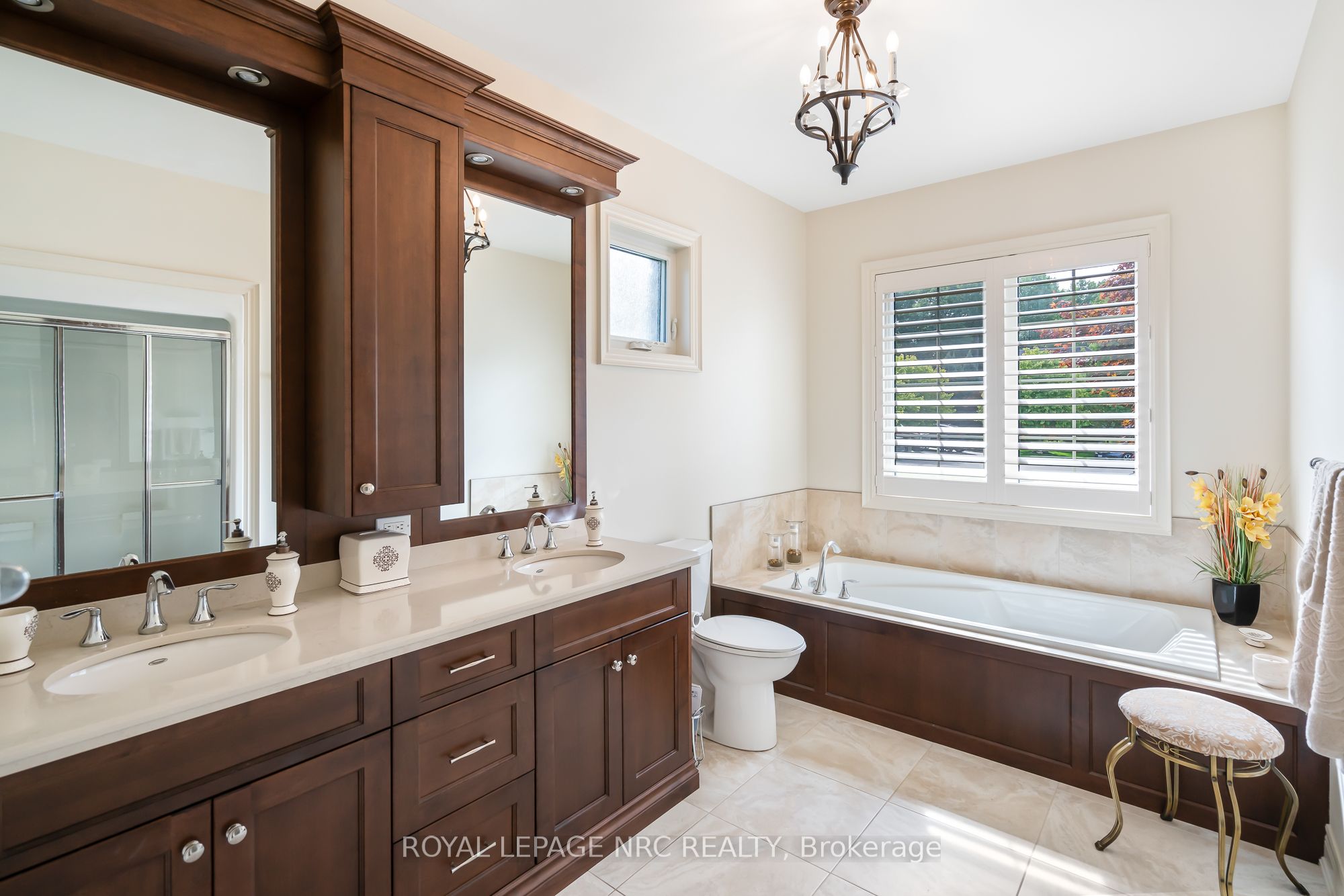 7 Brondi's Lane Property Photo 40