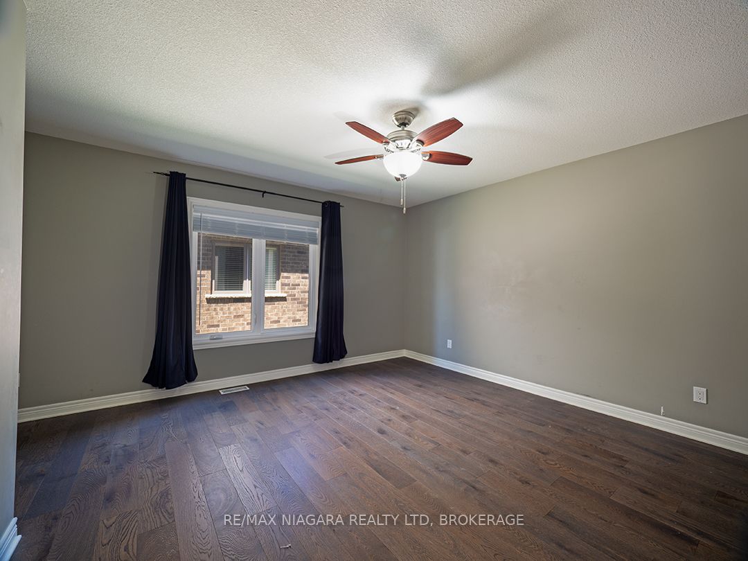 10 Eastman Gateway N/a Property Photo 18