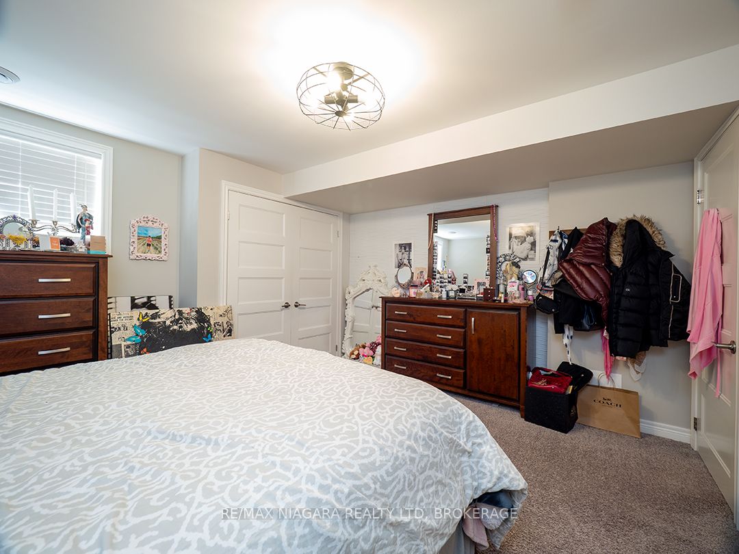 10 Eastman Gateway N/a Property Photo 26