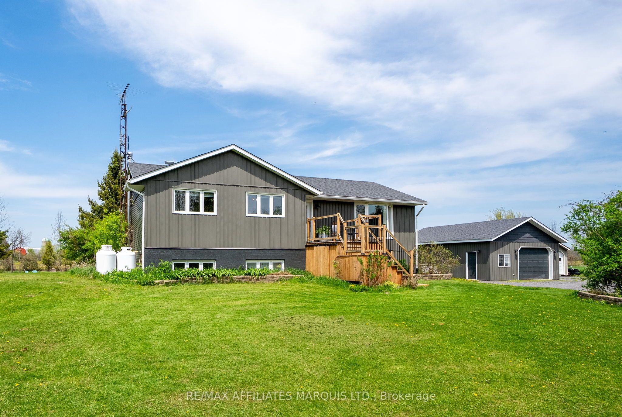 4239 County Rd 11 Road Property Photo 1
