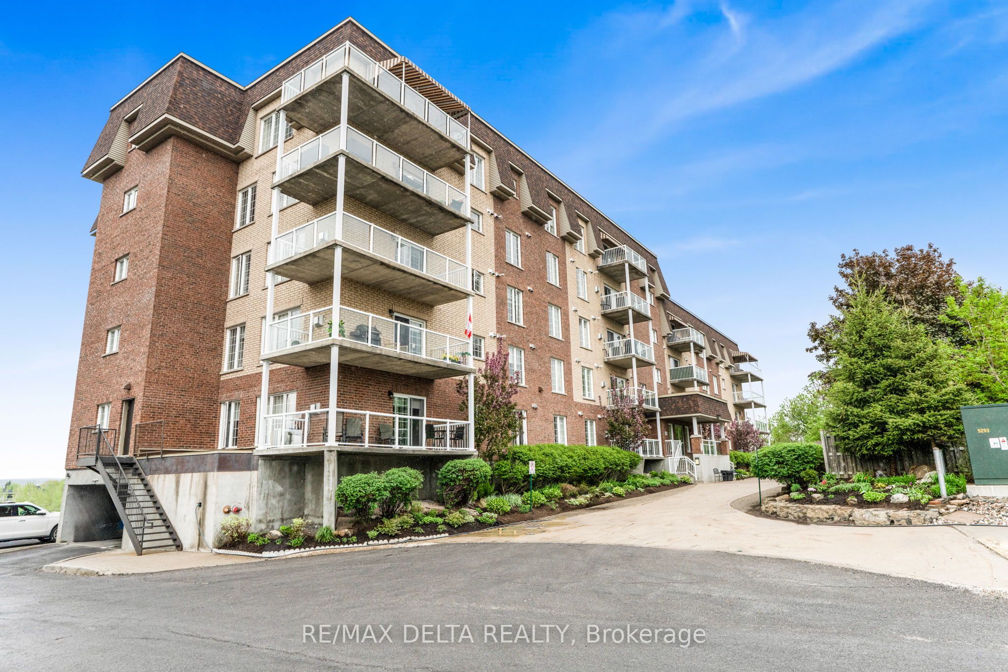 #104 - 2360 Albert Street Property Photo 1