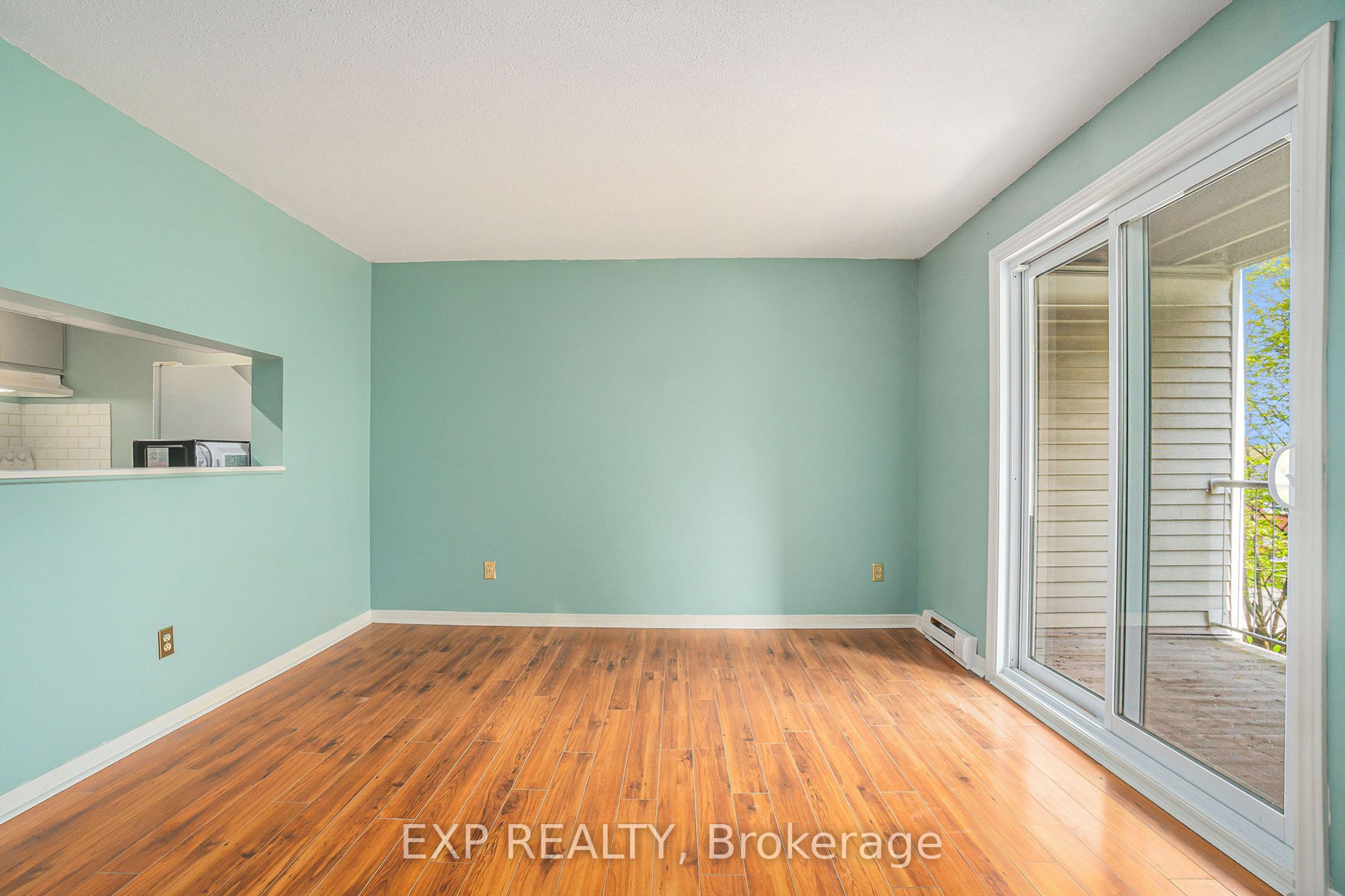 280 Brittany Drive 210 Property Photo 5