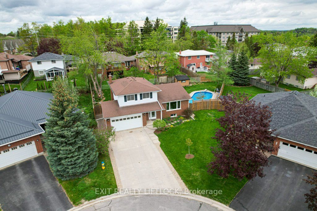 38 Clearview Court Property Photo 1