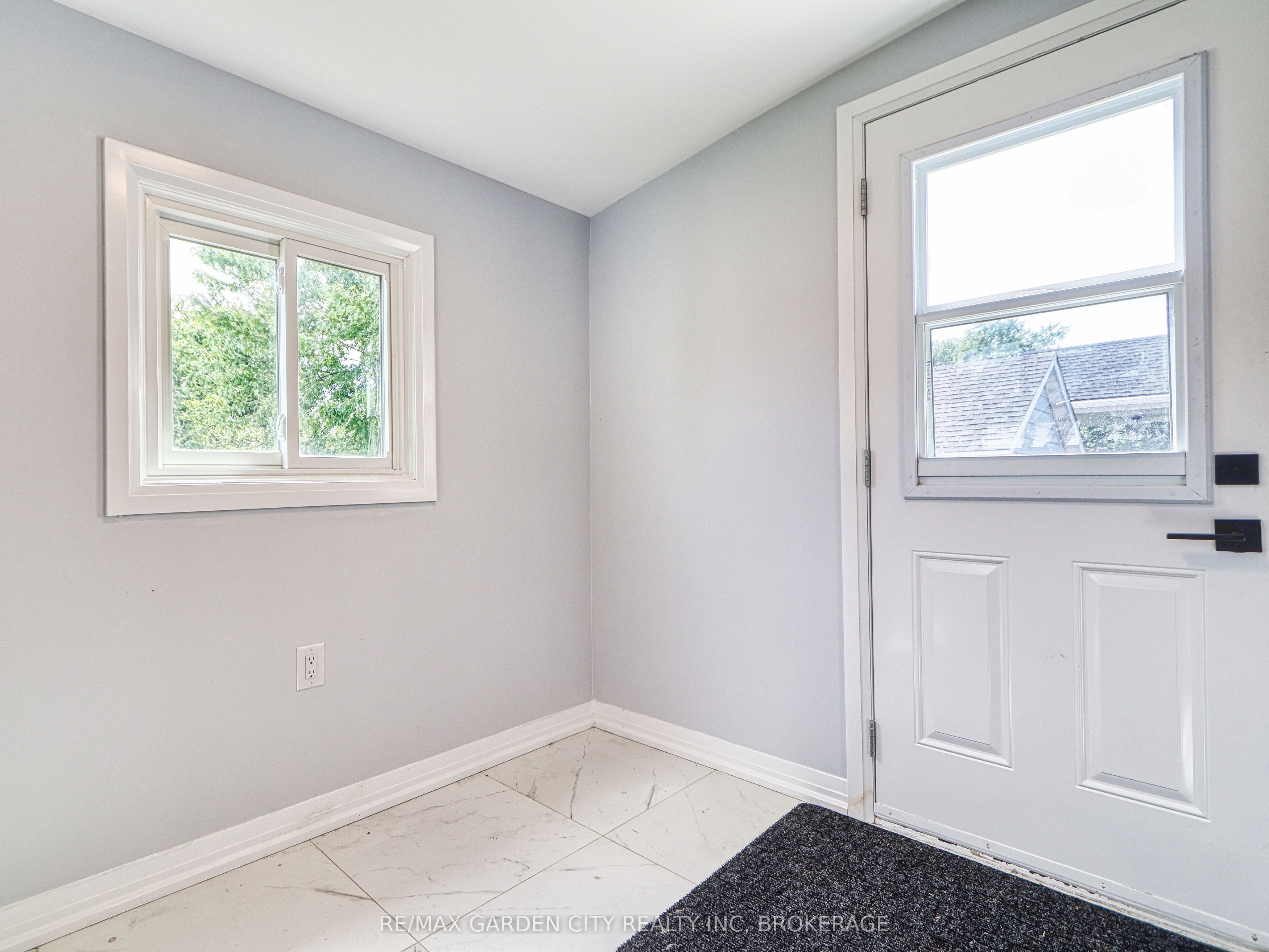 6994 Margaret Street Main Property Photo 22