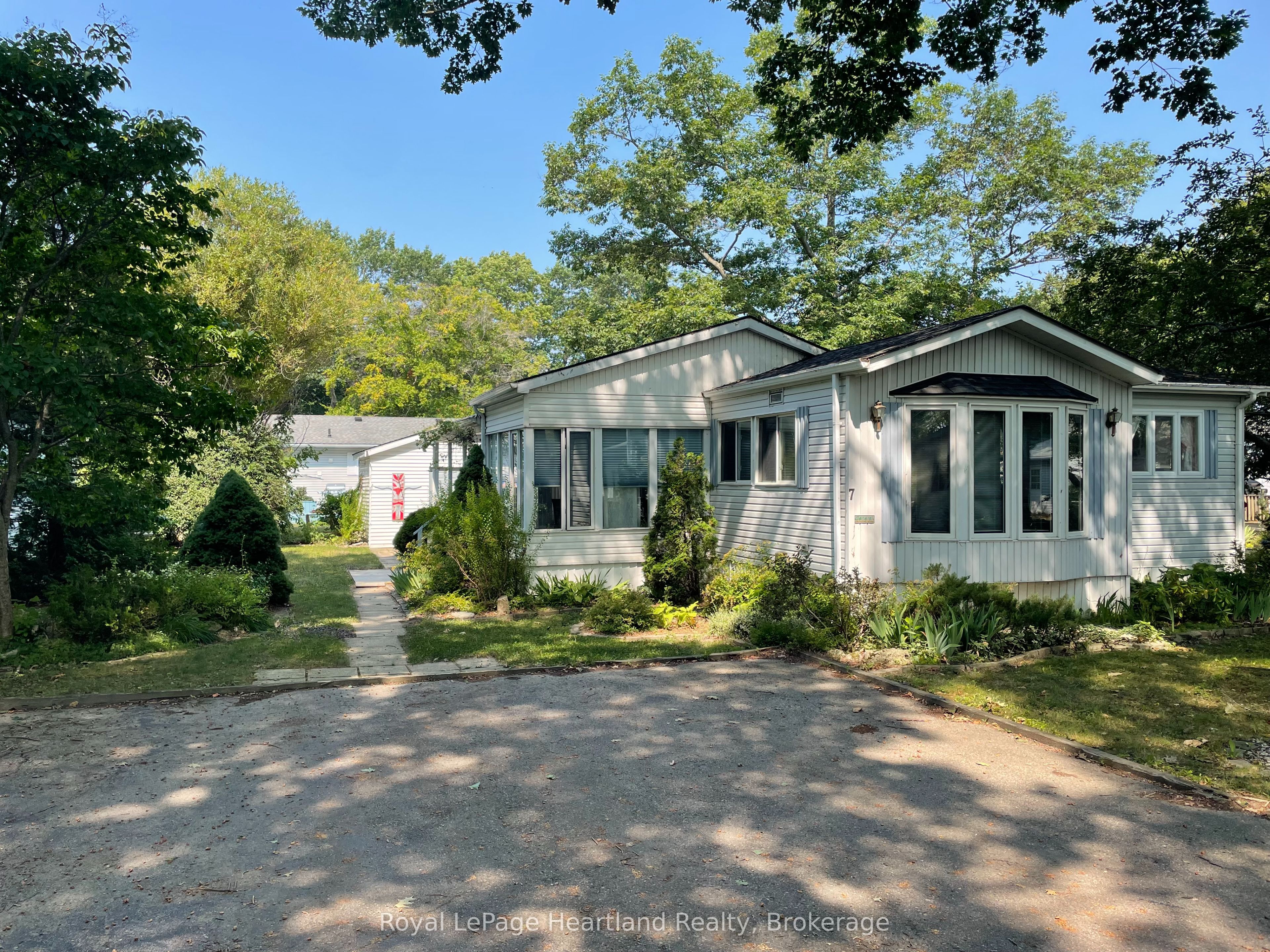 7 Sioux Lane Property Photo 1