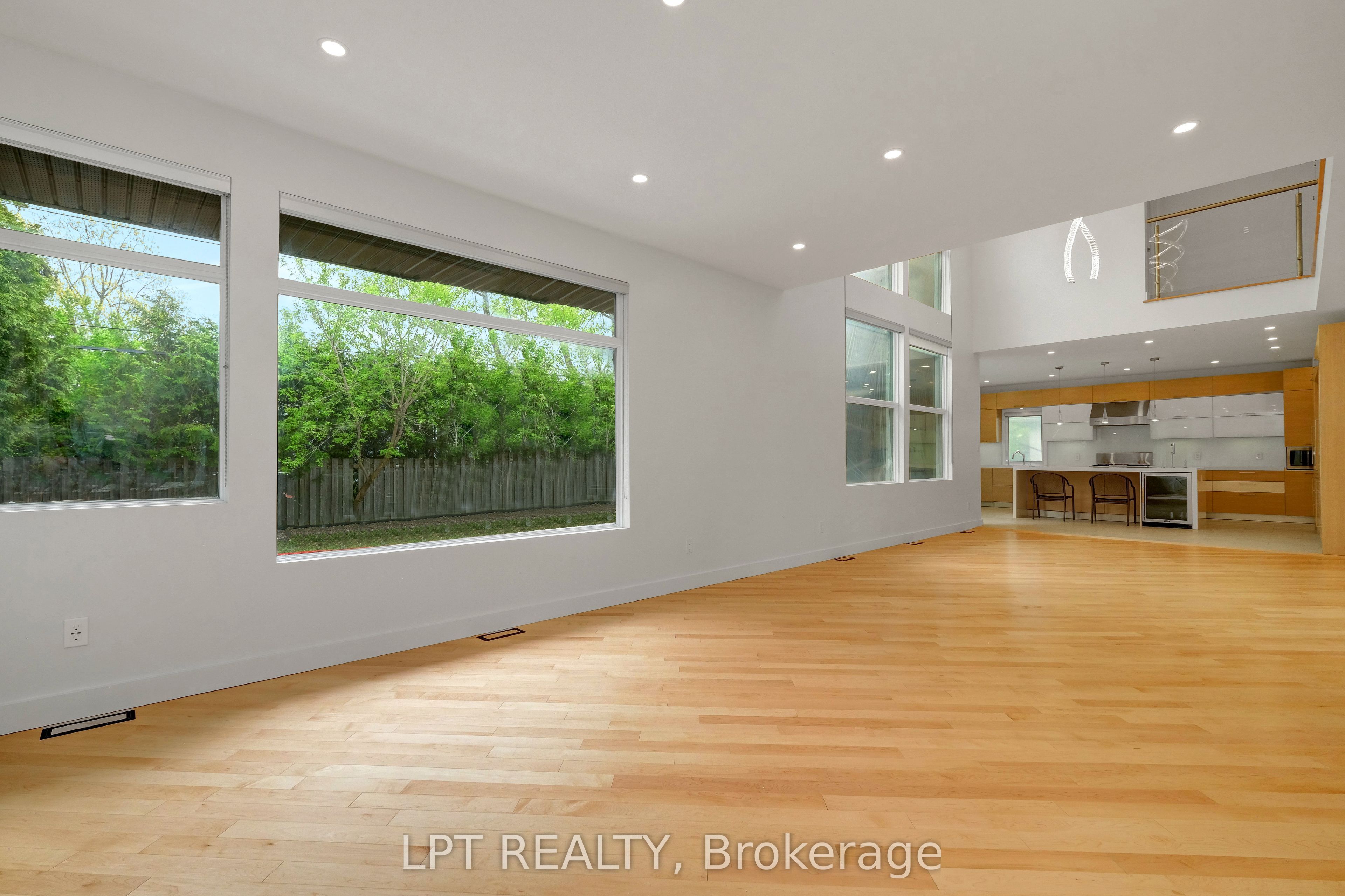 298 Crestview Road Property Photo 15
