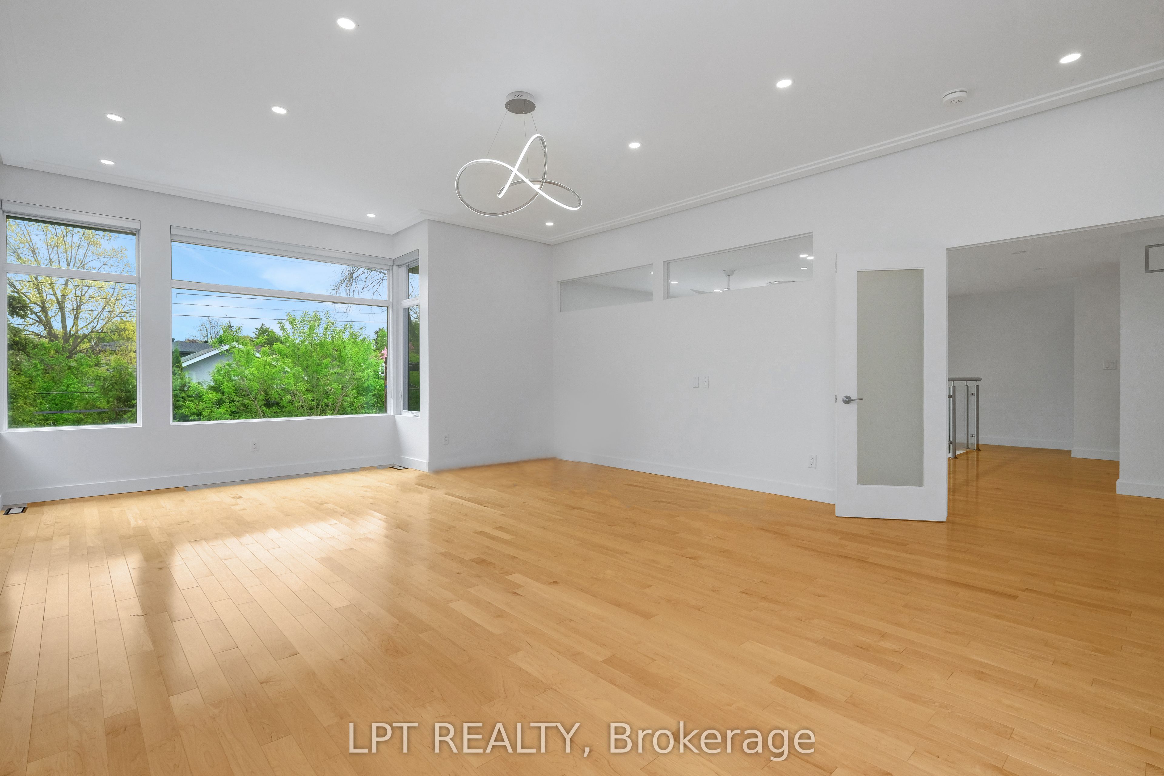 298 Crestview Road Property Photo 29