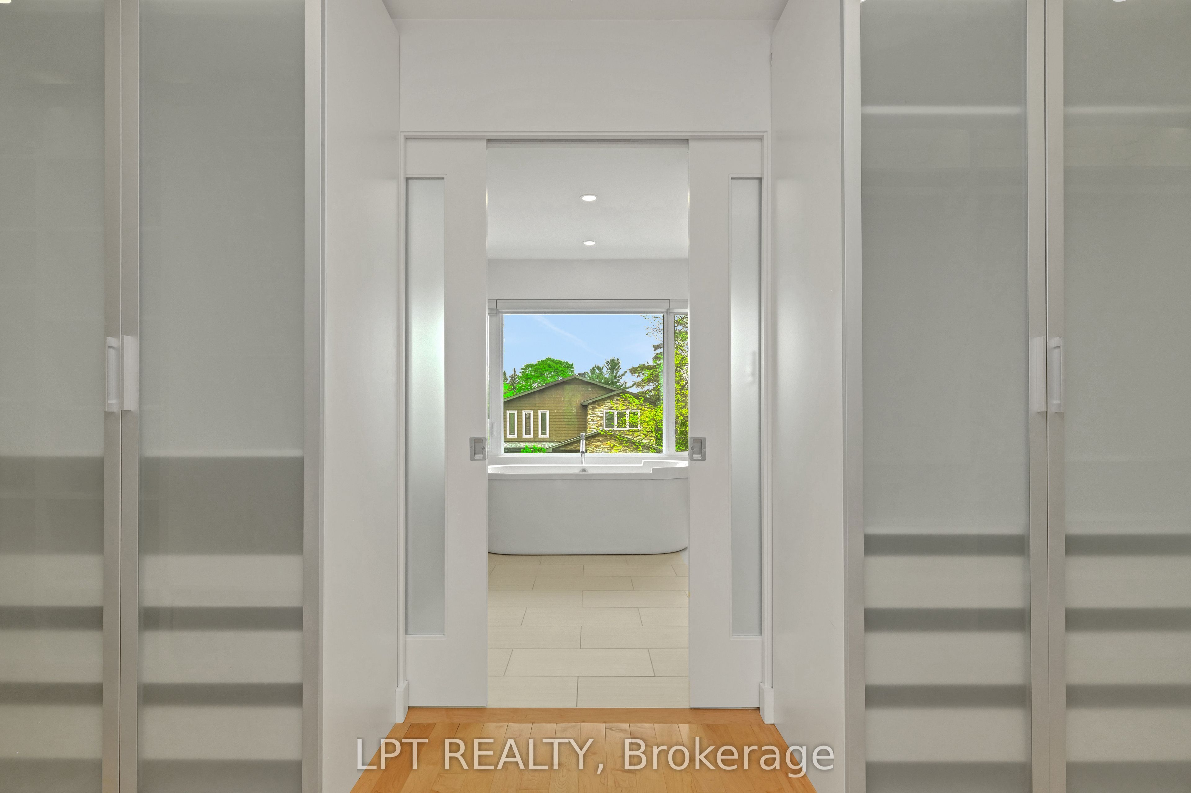 298 Crestview Road Property Photo 30