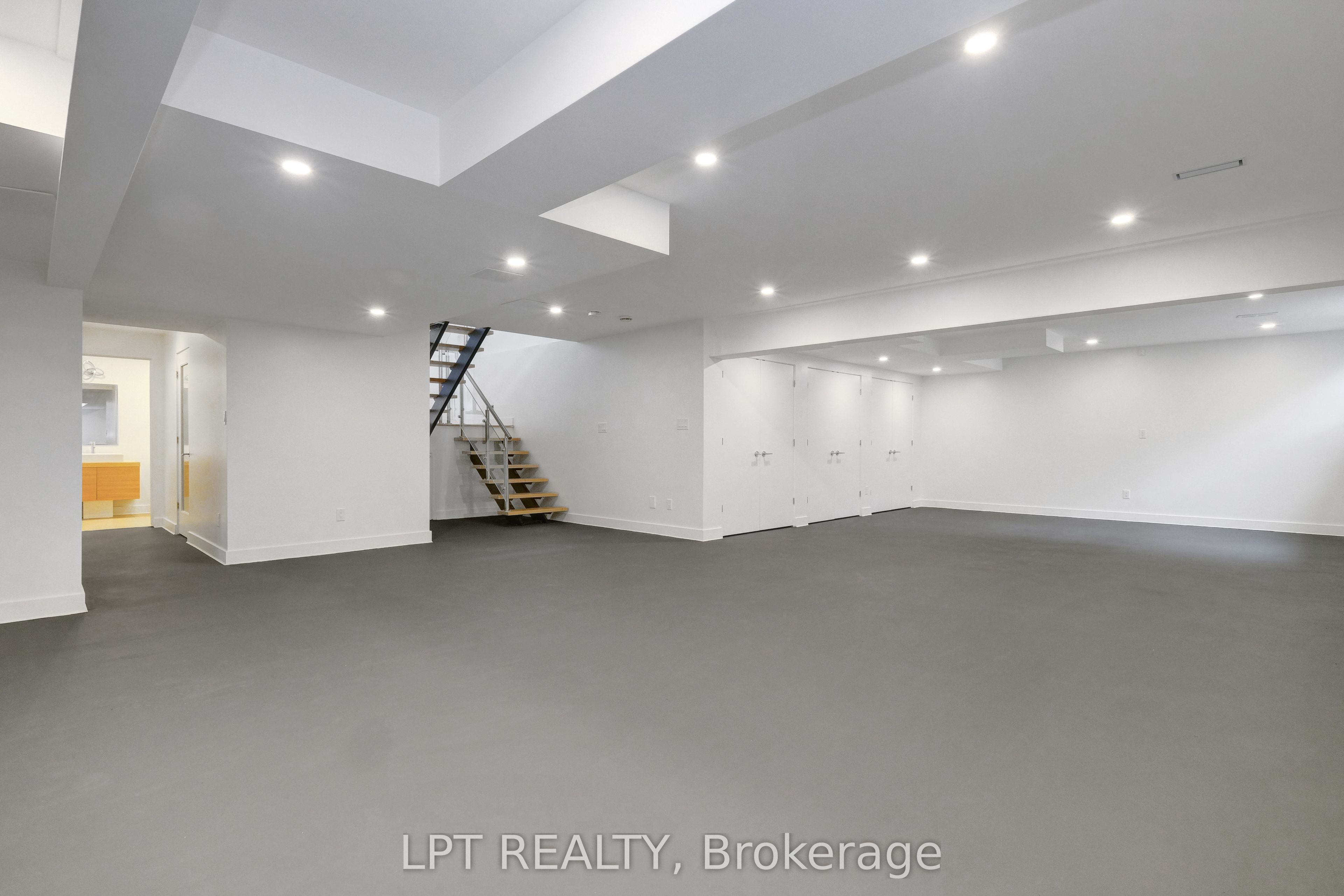 298 Crestview Road Property Photo 45