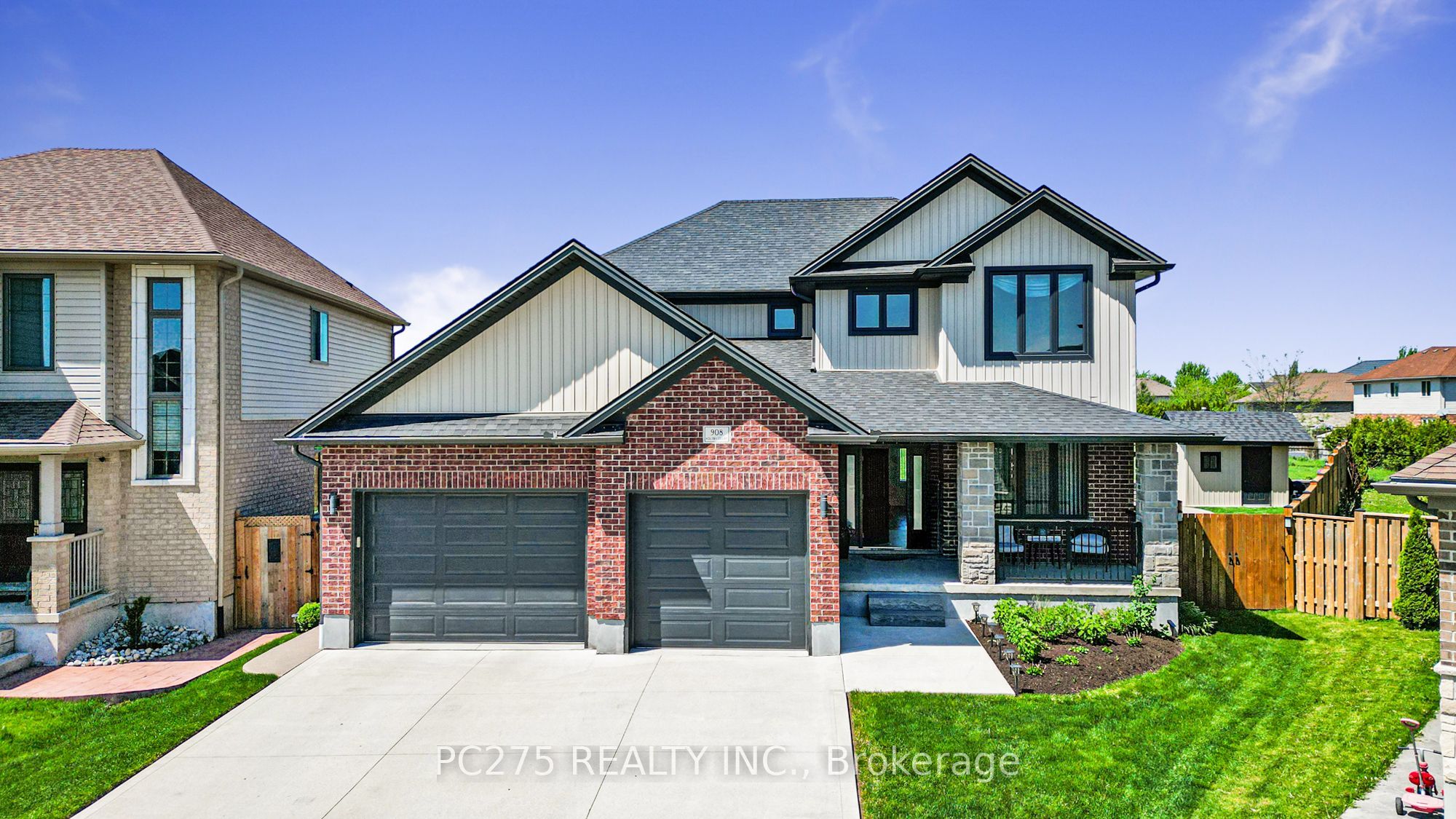 908 Holtby Court Property Photo 1