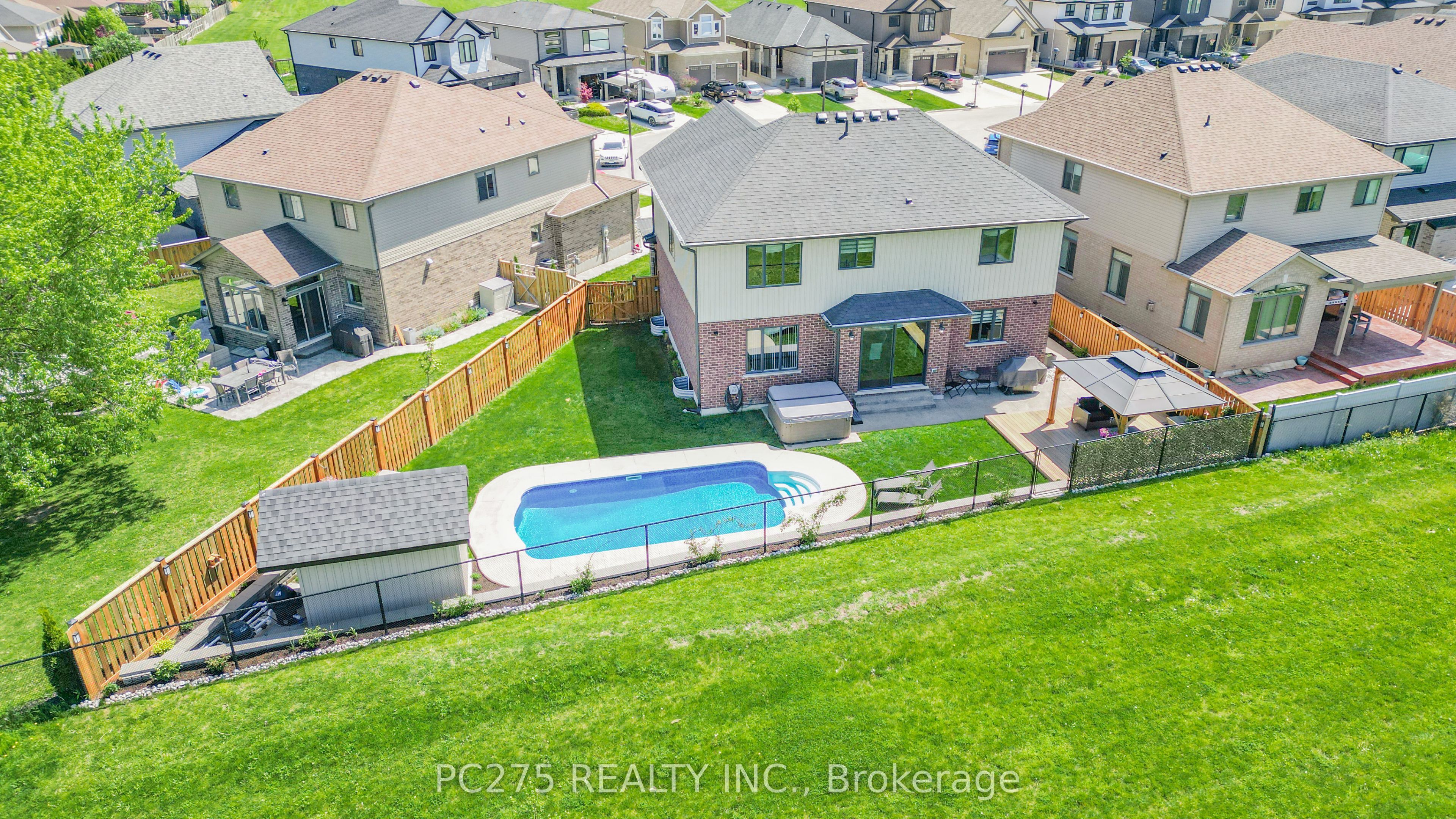 908 Holtby Court Property Photo 47