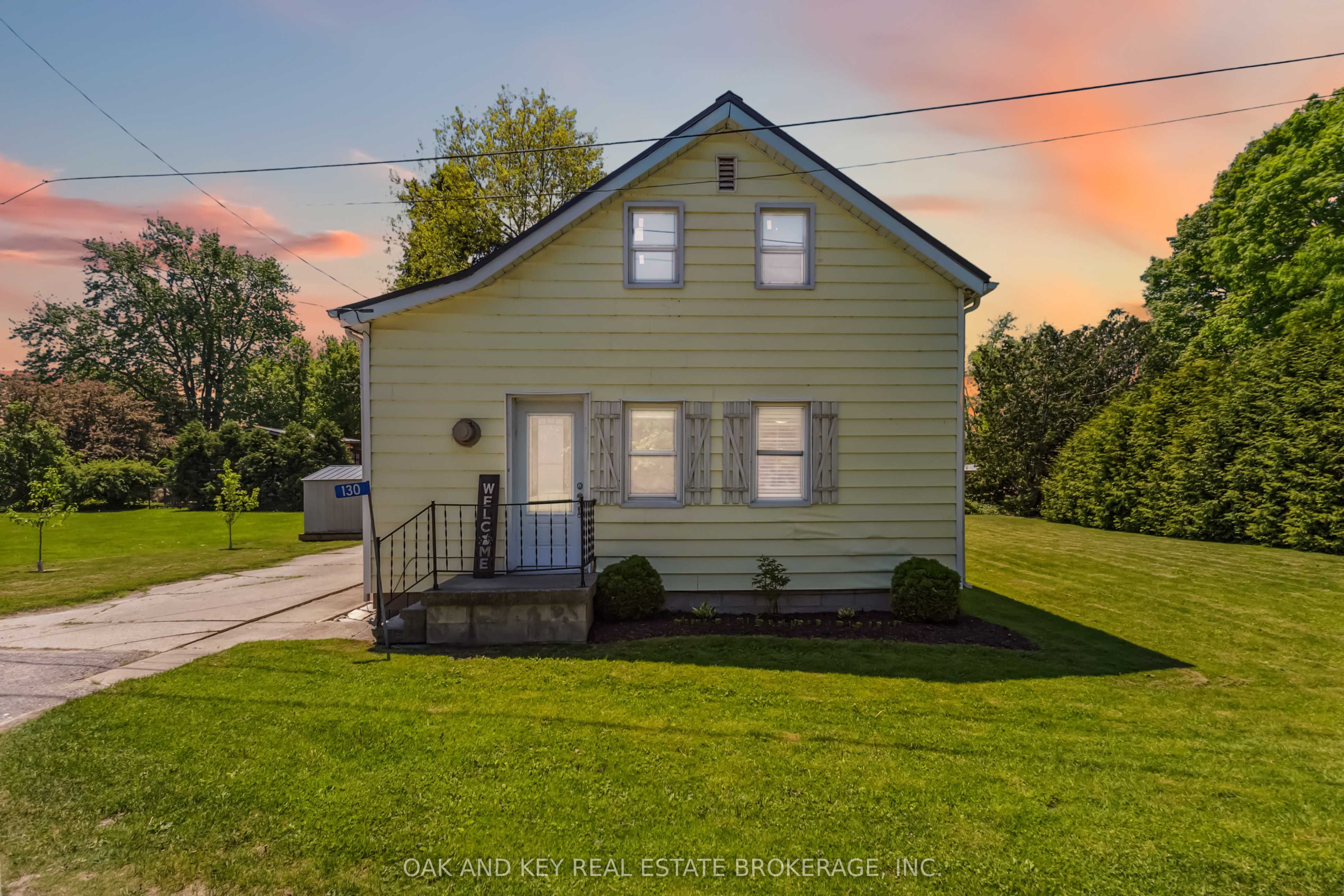 130 Wellington St