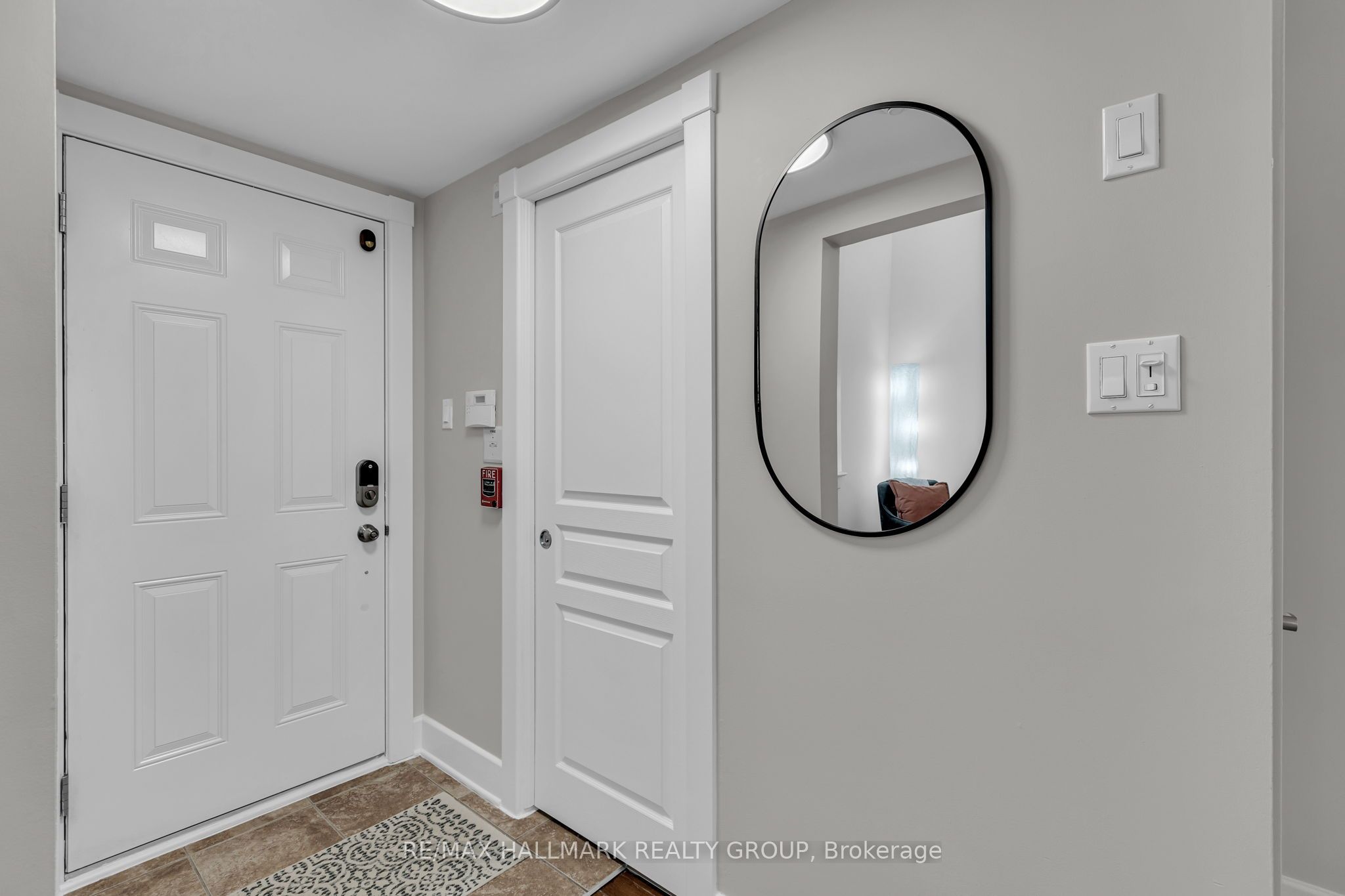 124 Guigues Avenue D124 Property Photo 6