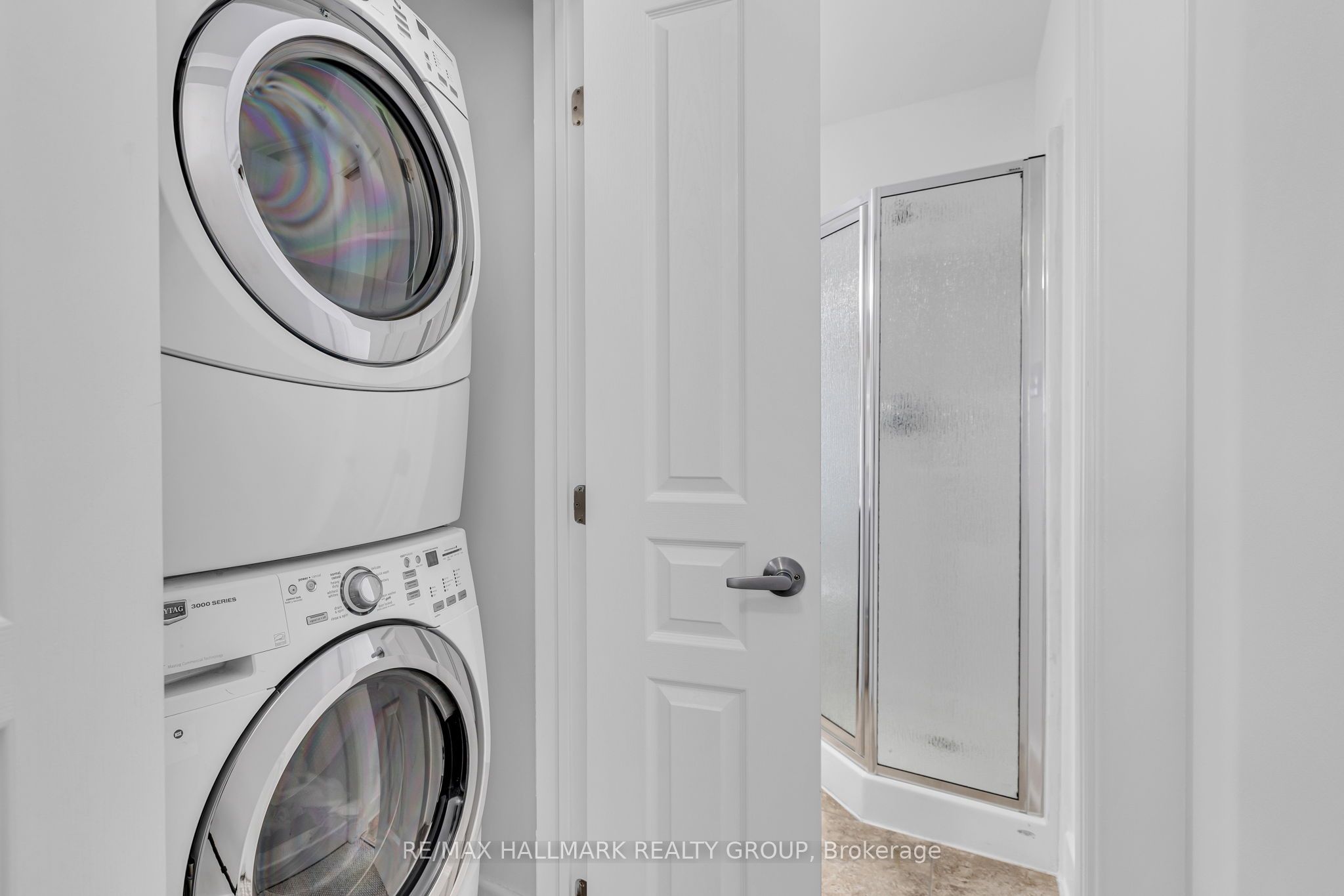 124 Guigues Avenue D124 Property Photo 27