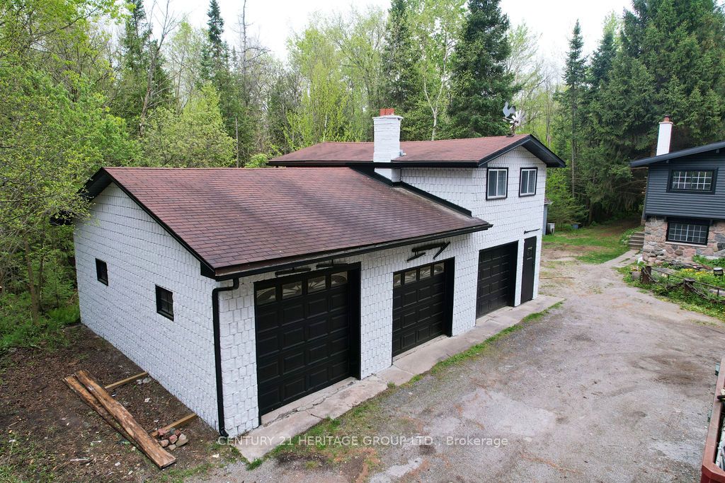 5732 10 Line Property Photo 31