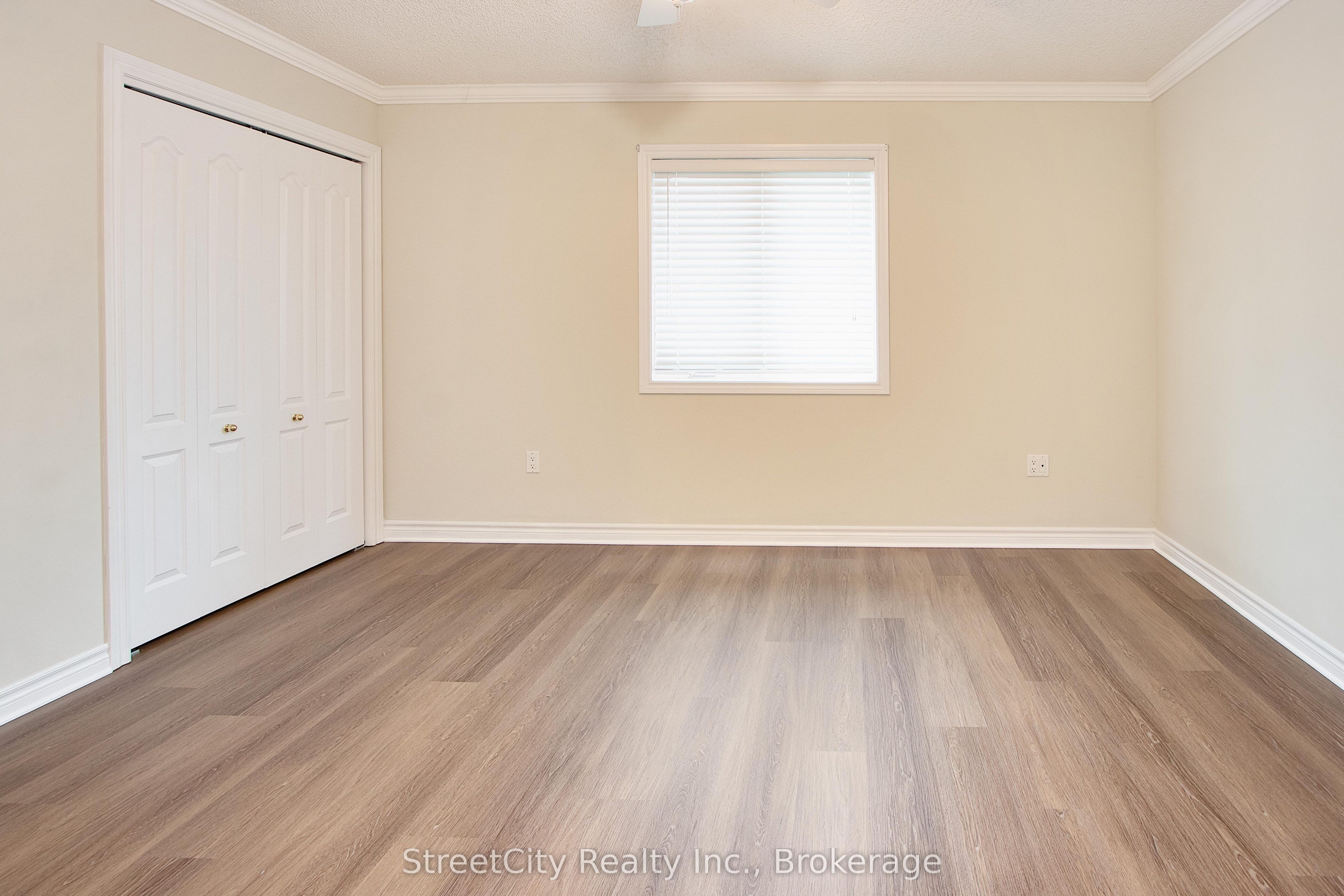 #21 - 30 Ann Street Property Photo 16